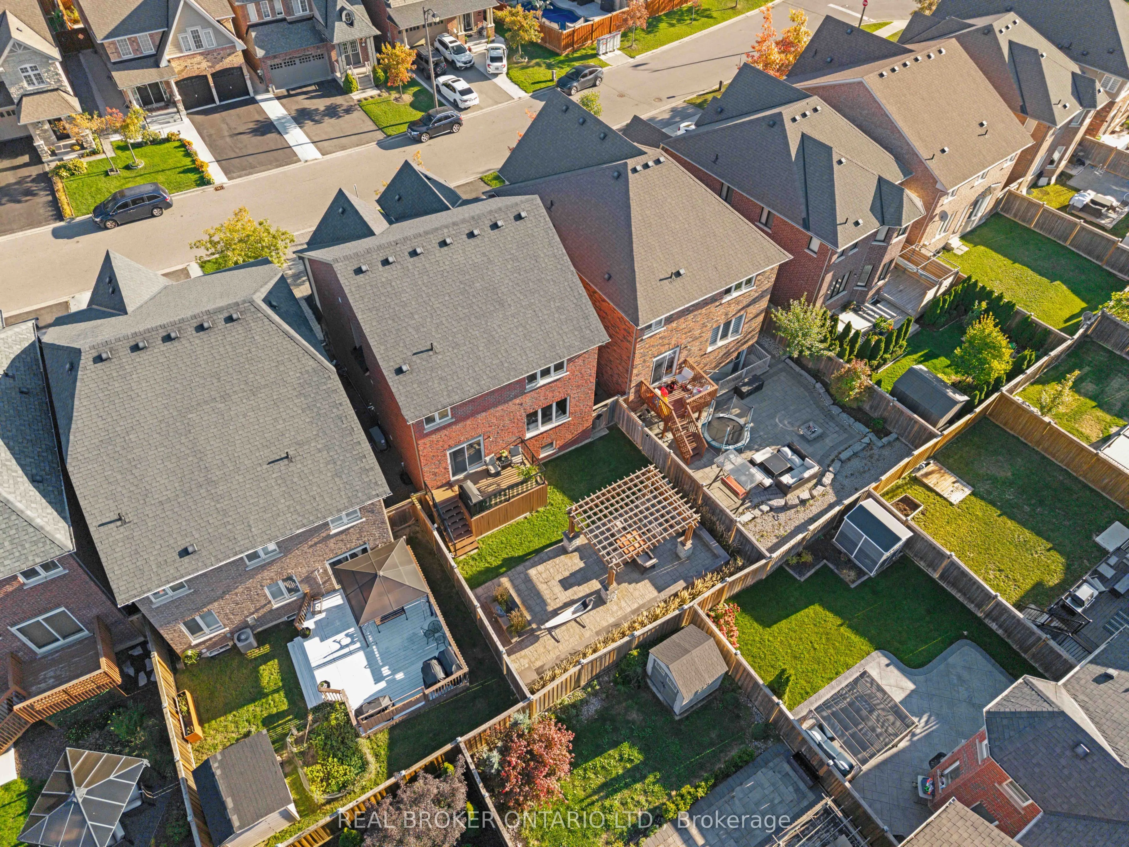 11 McEchearn Crescent