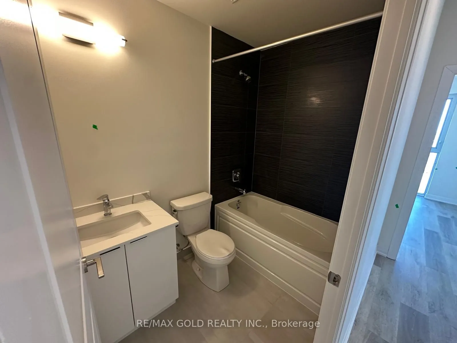 15 Watergarden Drive, #3601