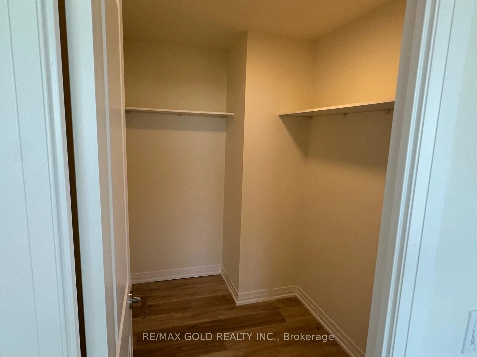 15 Watergarden Drive, #3601