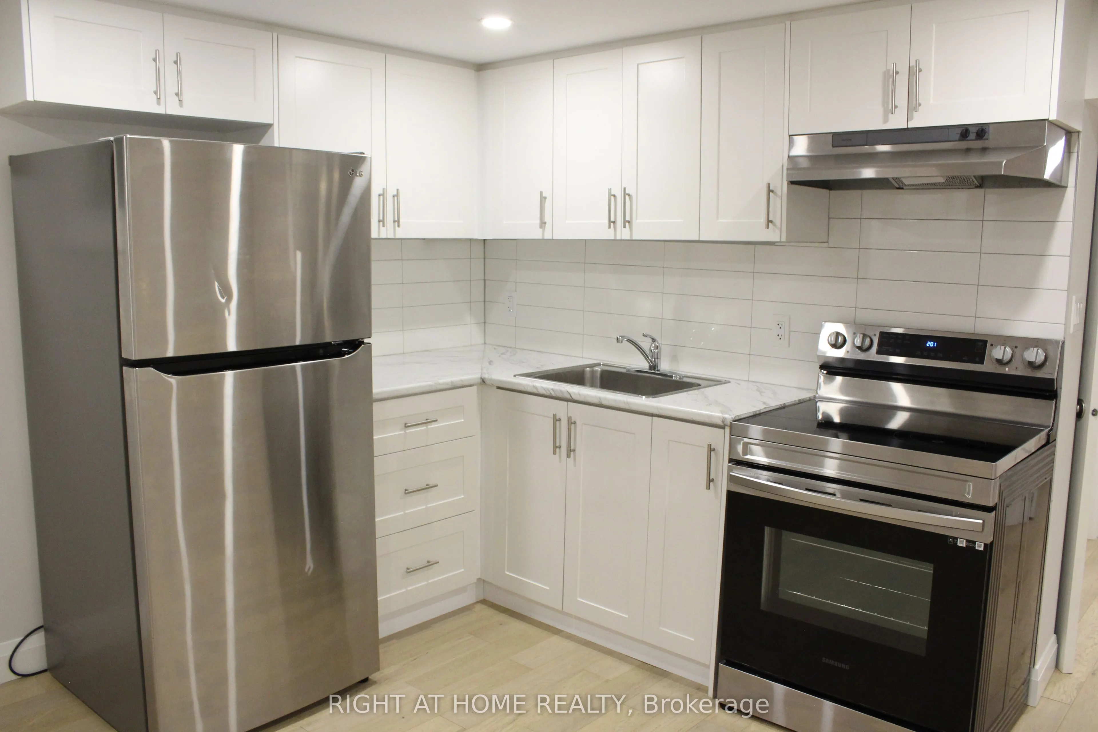 9 Farley Crescent, #Lower Level