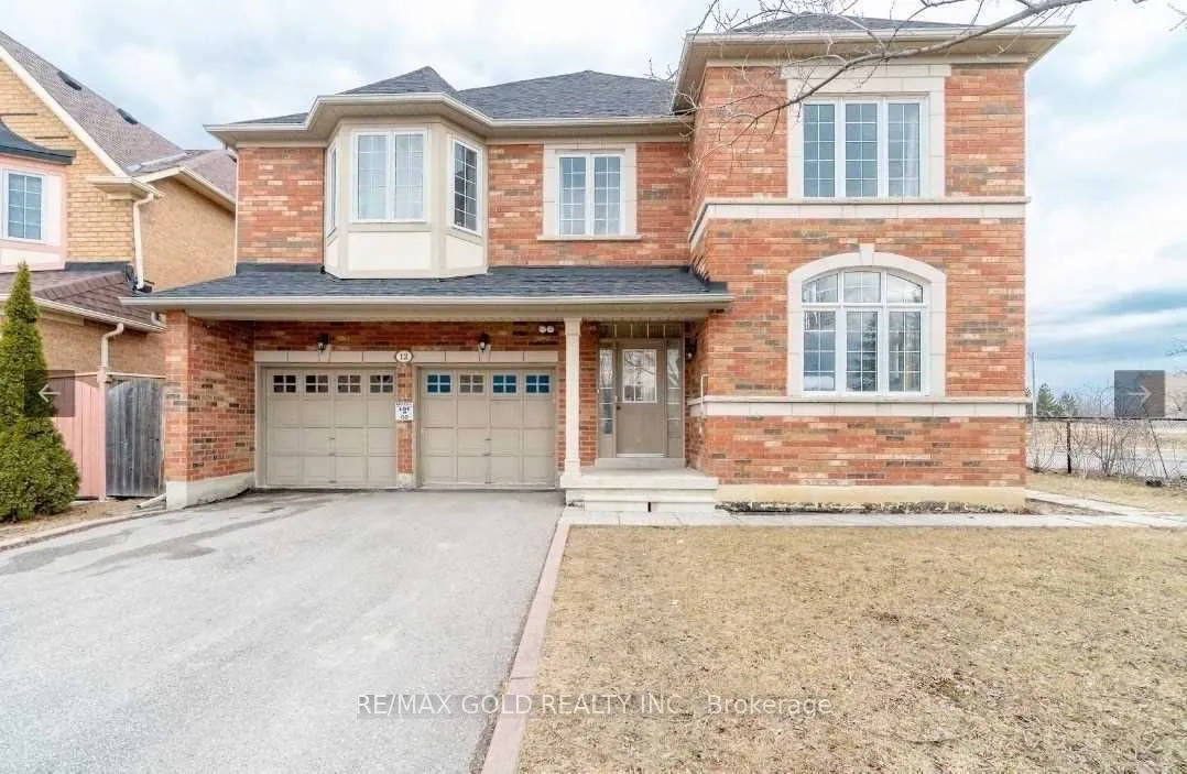 12 Granite Ridge Crescent