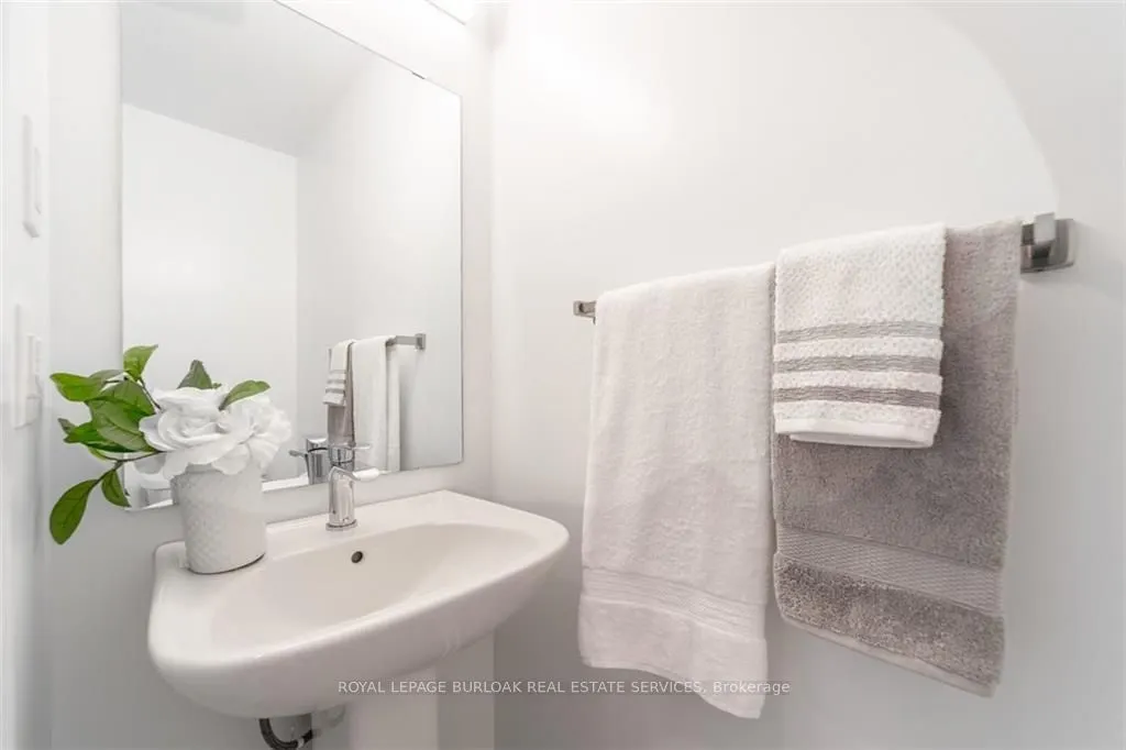 1095 Cooke Boulevard, #23