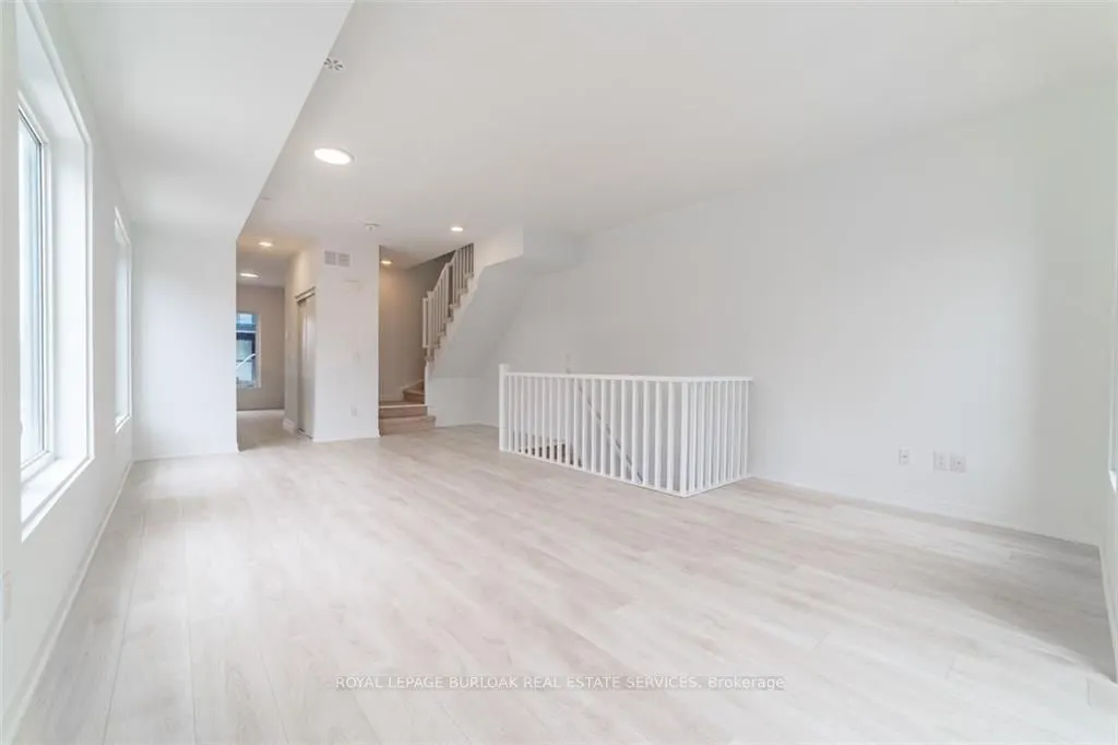 1095 Cooke Boulevard, #23