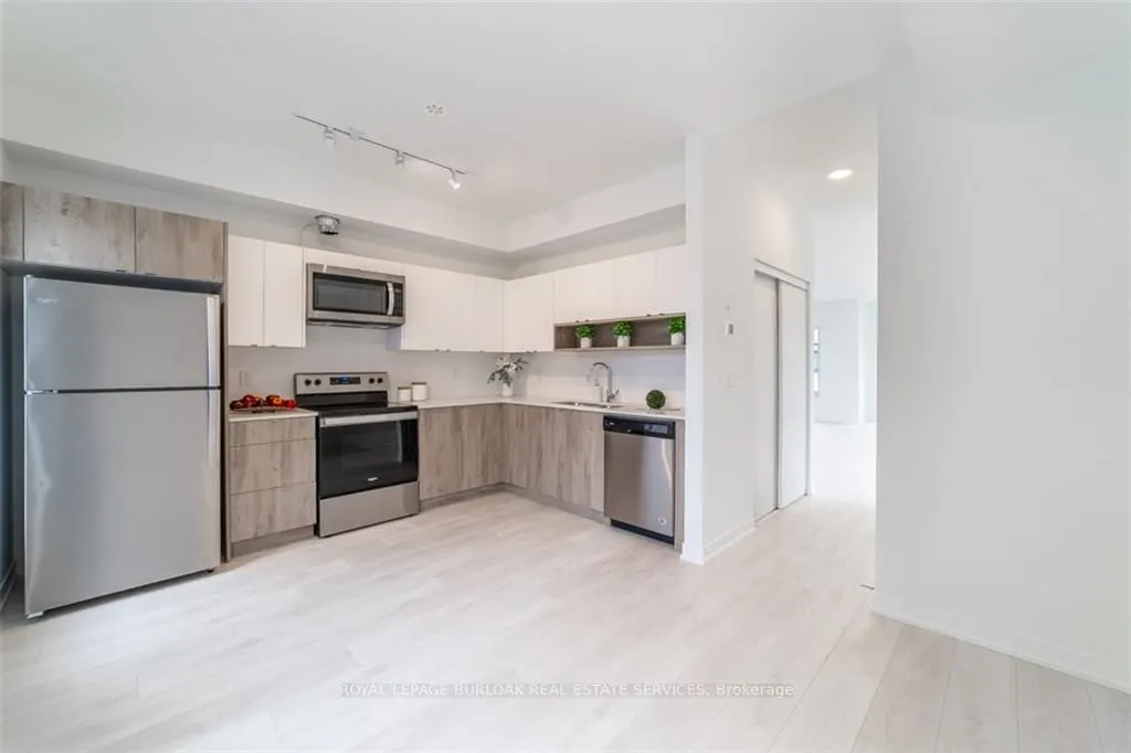 1095 Cooke Boulevard, #23