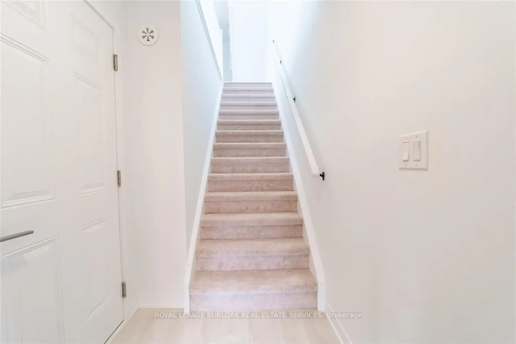 1095 Cooke Boulevard, #23