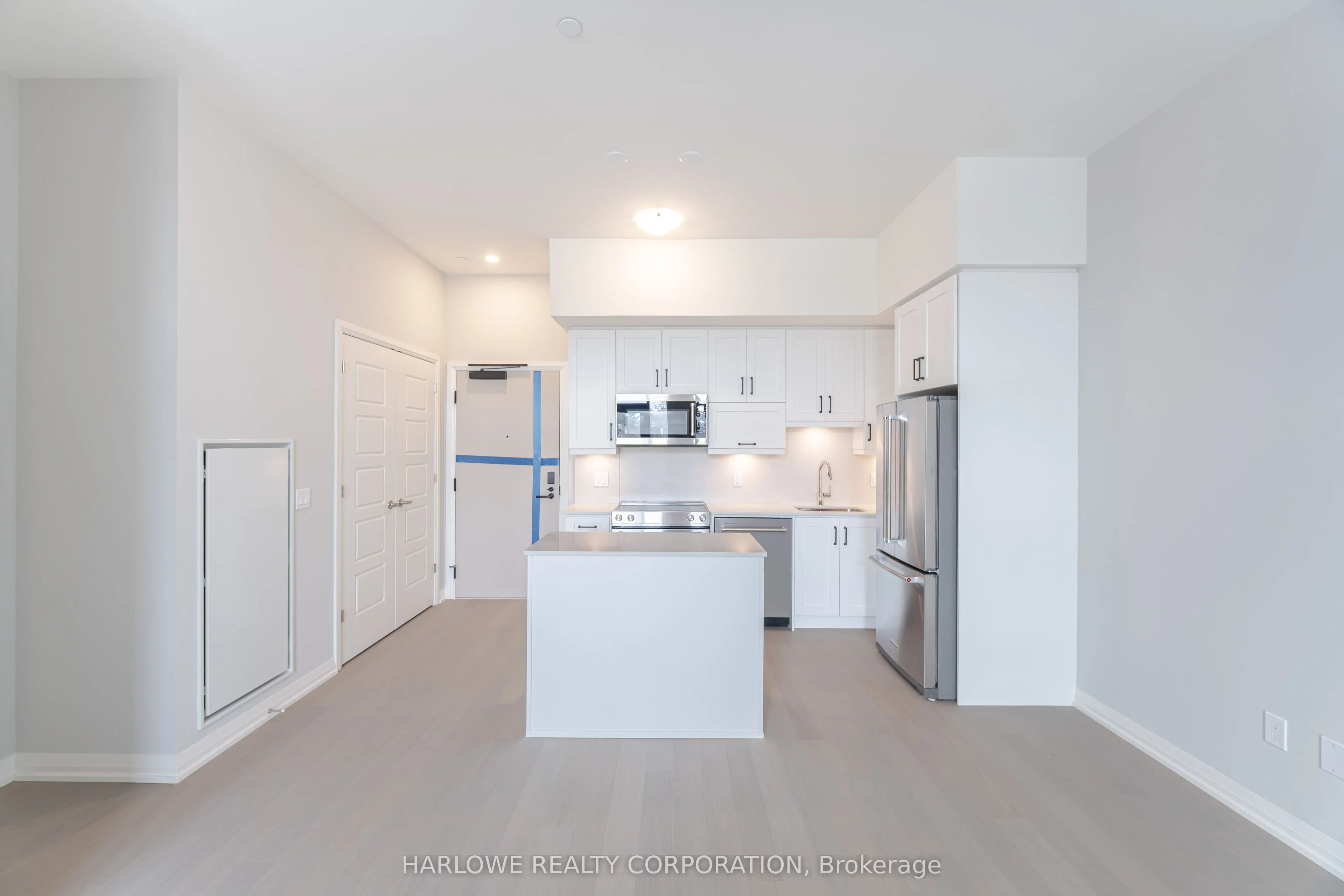 3006 William Cutmore Boulevard, #102