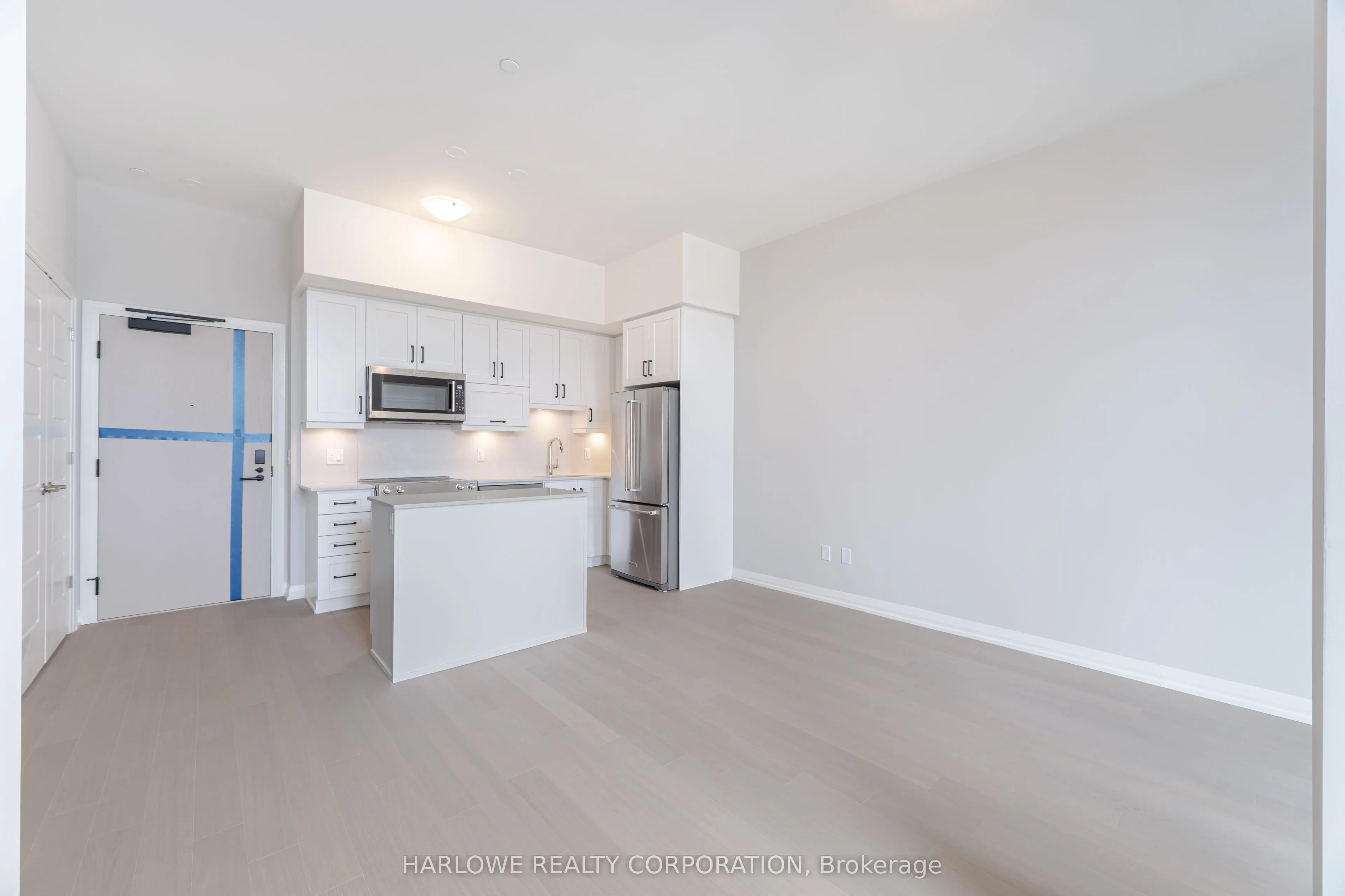 3006 William Cutmore Boulevard, #102
