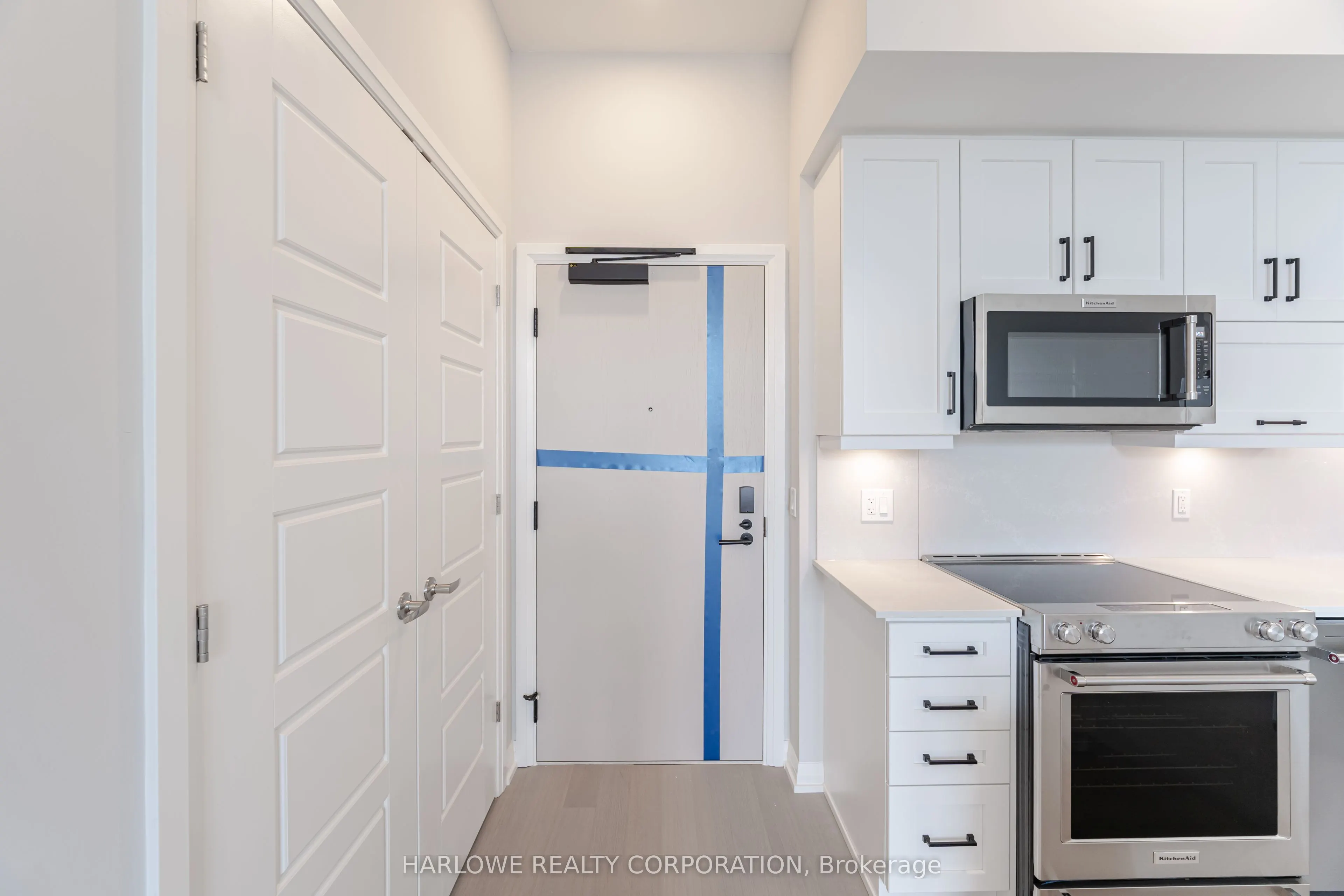 3006 William Cutmore Boulevard, #102