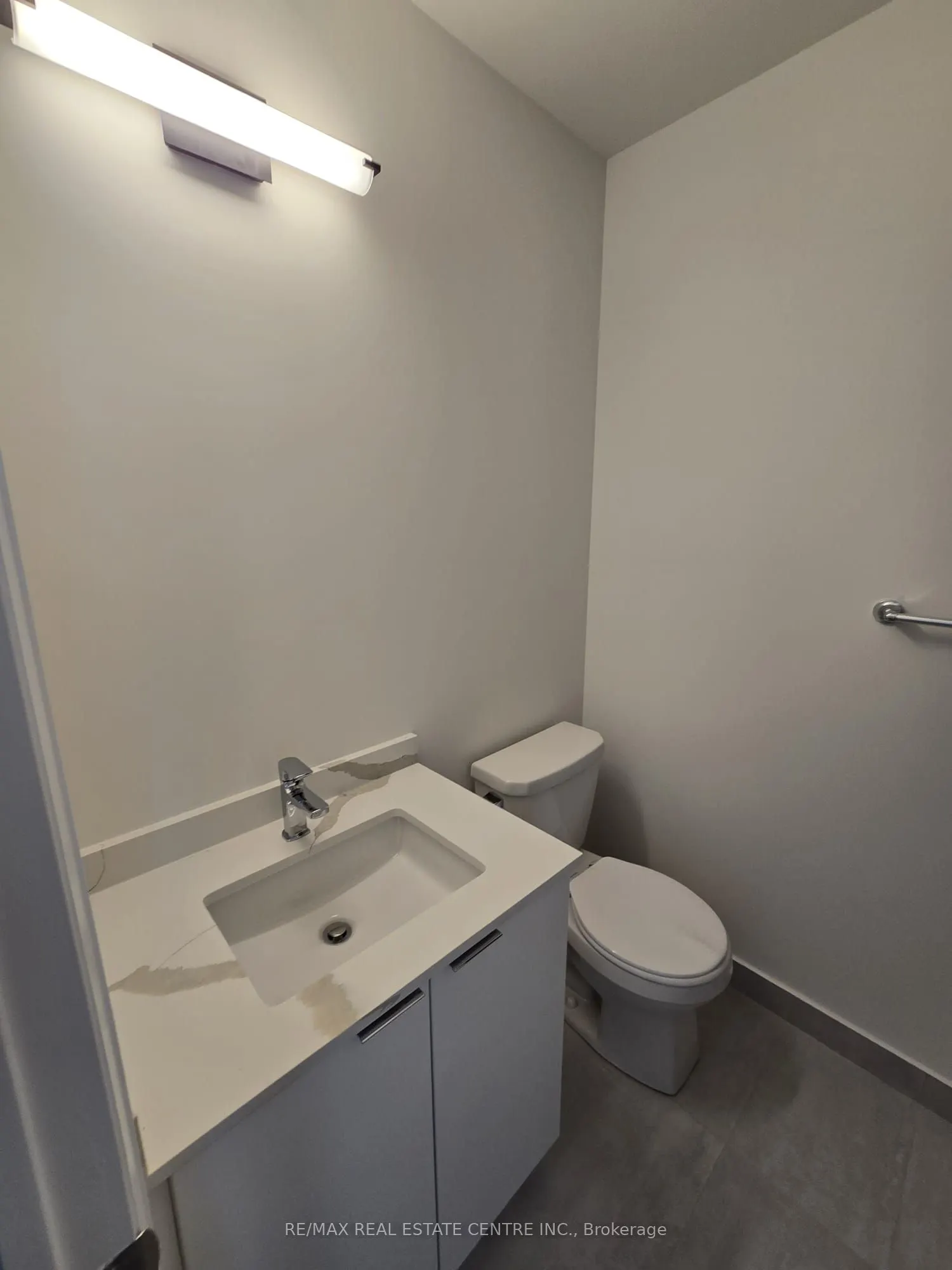 15 Watergarden Drive, #2106