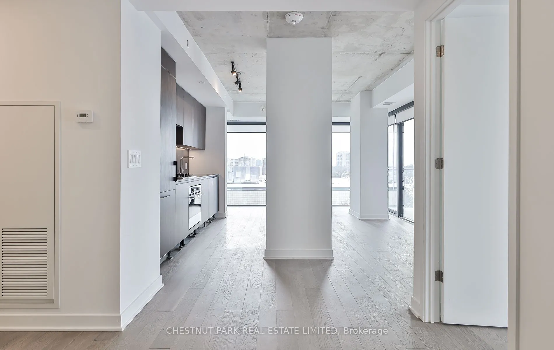 2720 Dundas Street W, #508