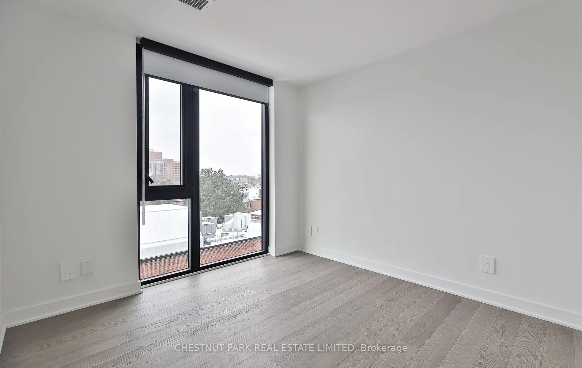 2720 Dundas Street W, #508