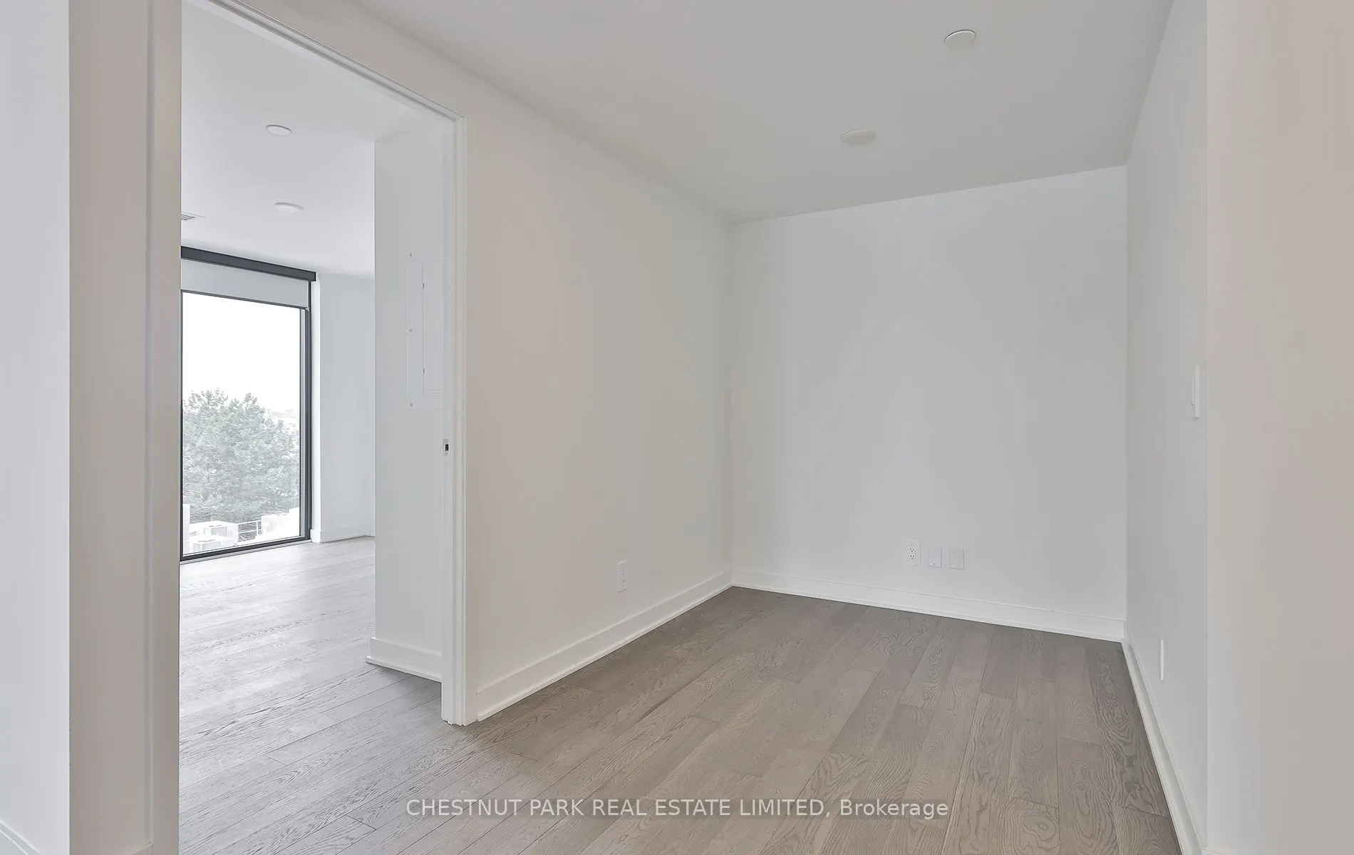 2720 Dundas Street W, #508