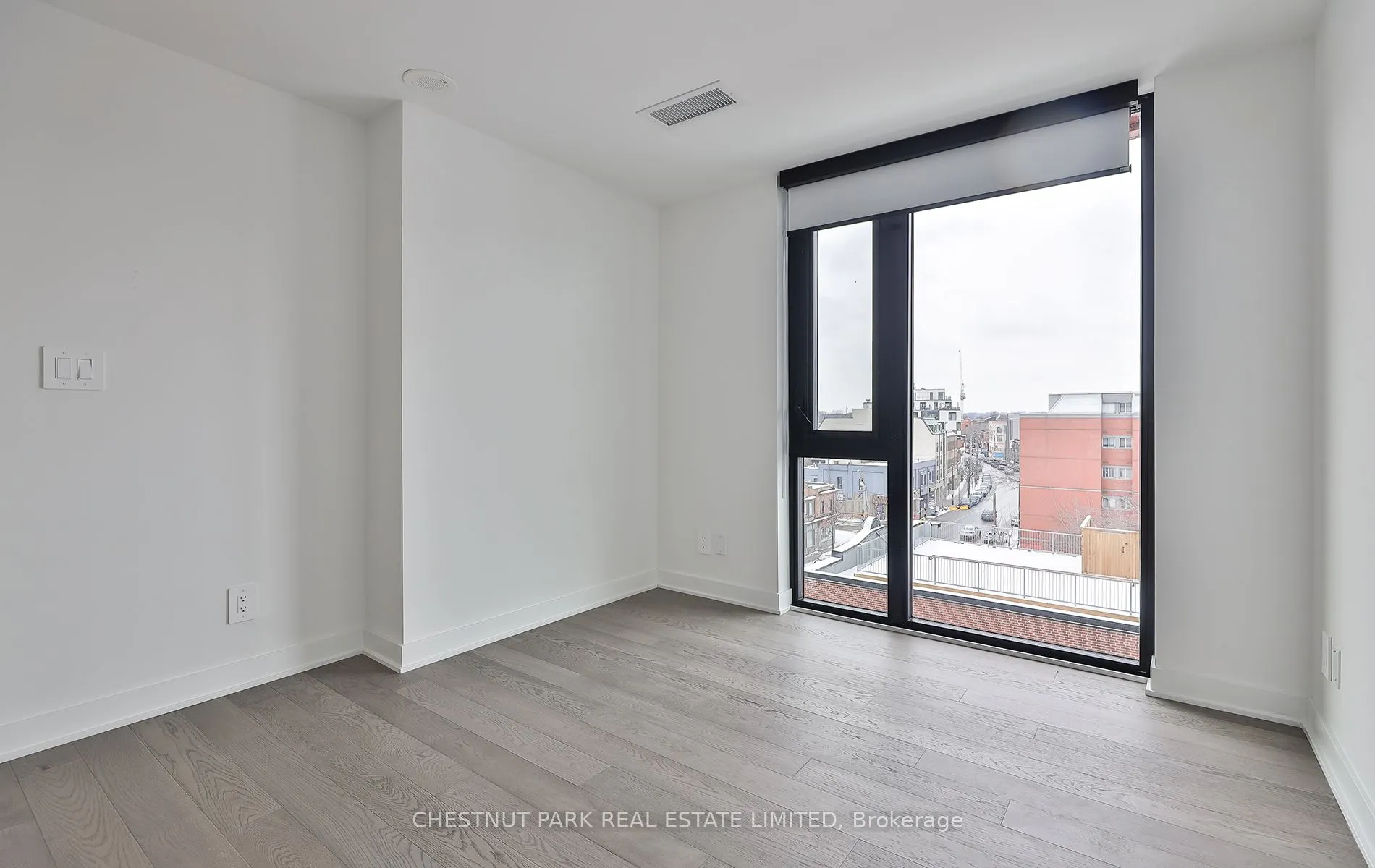 2720 Dundas Street W, #508