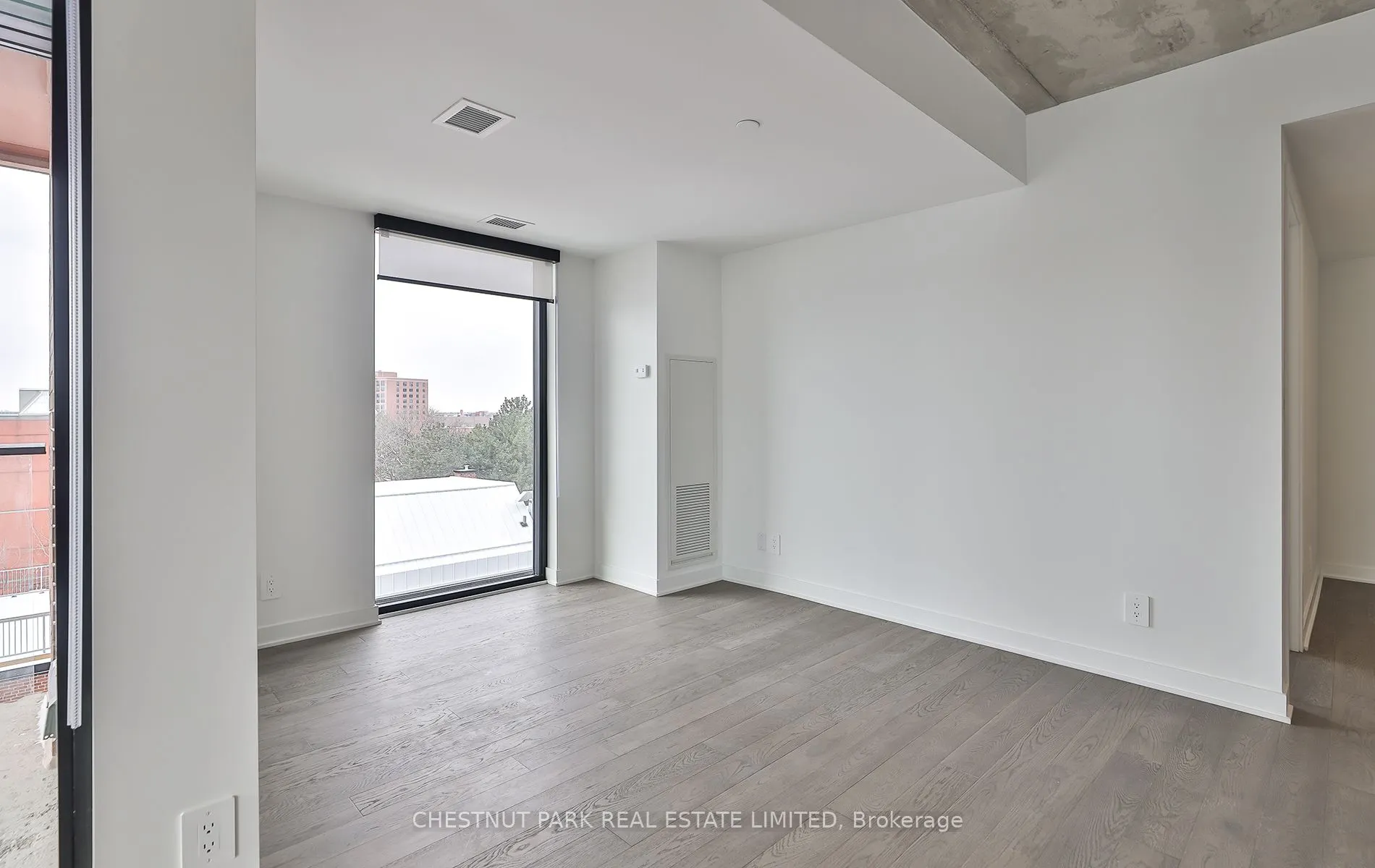 2720 Dundas Street W, #508