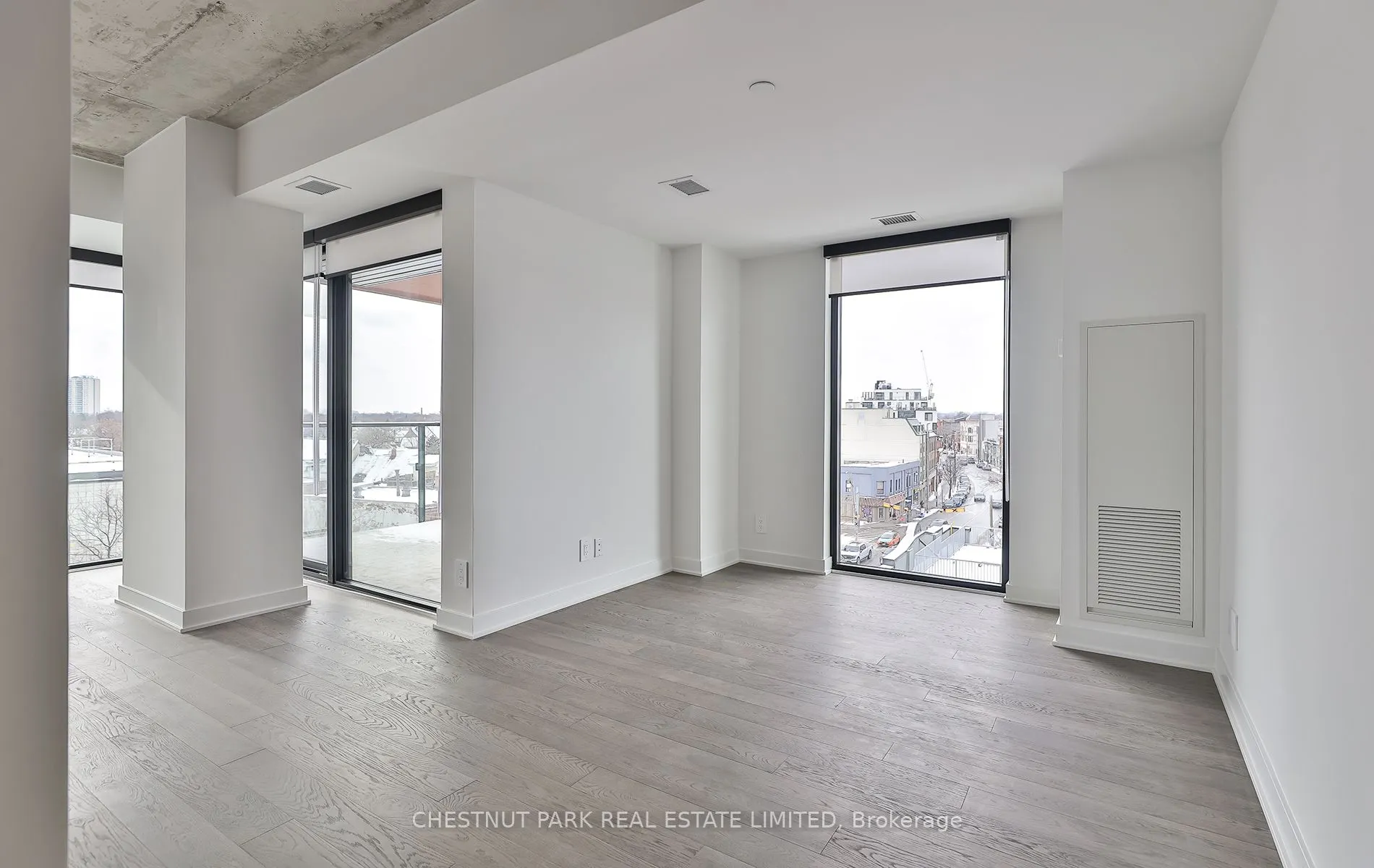 2720 Dundas Street W, #508