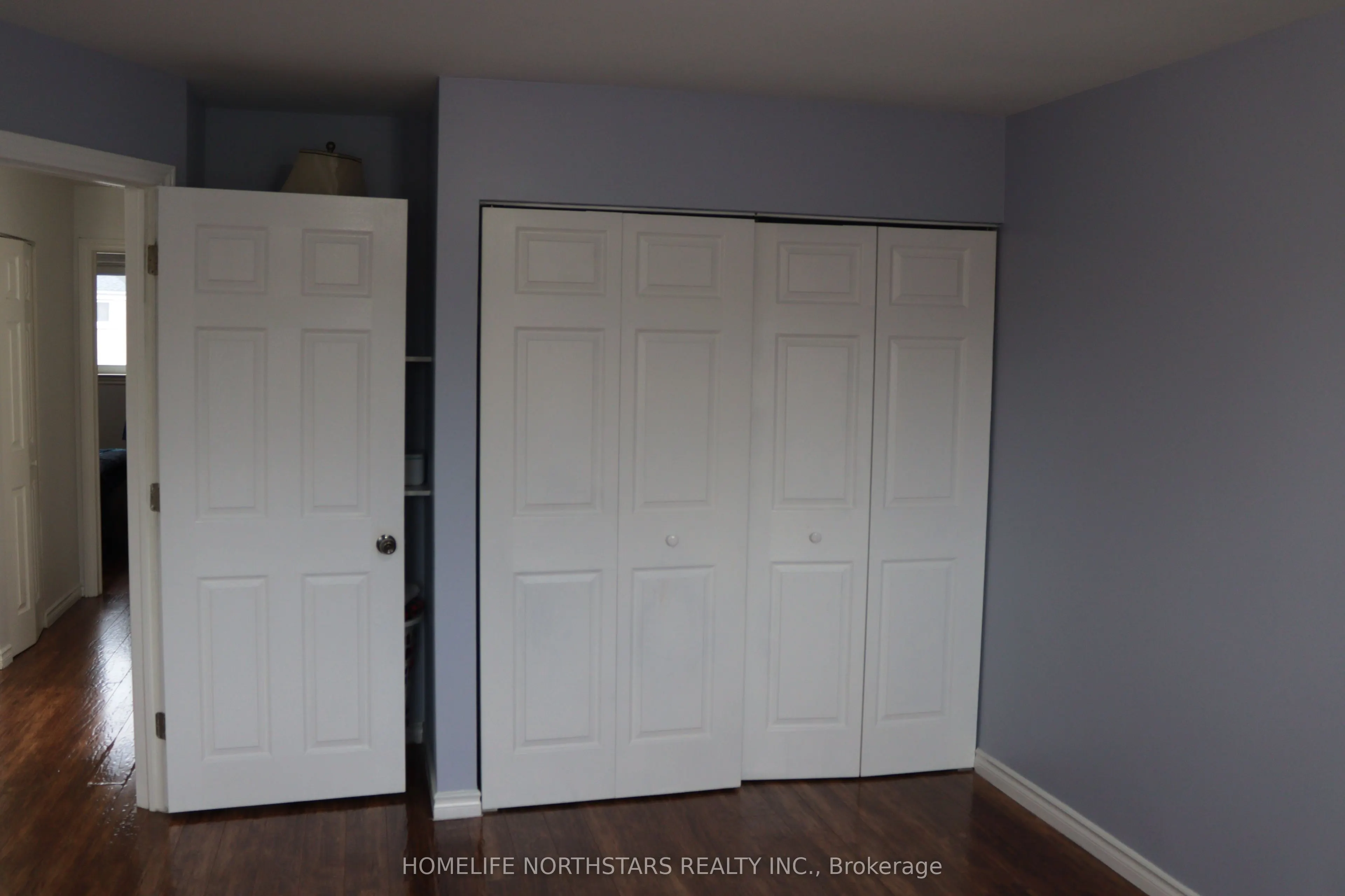 20 Demaris Avenue