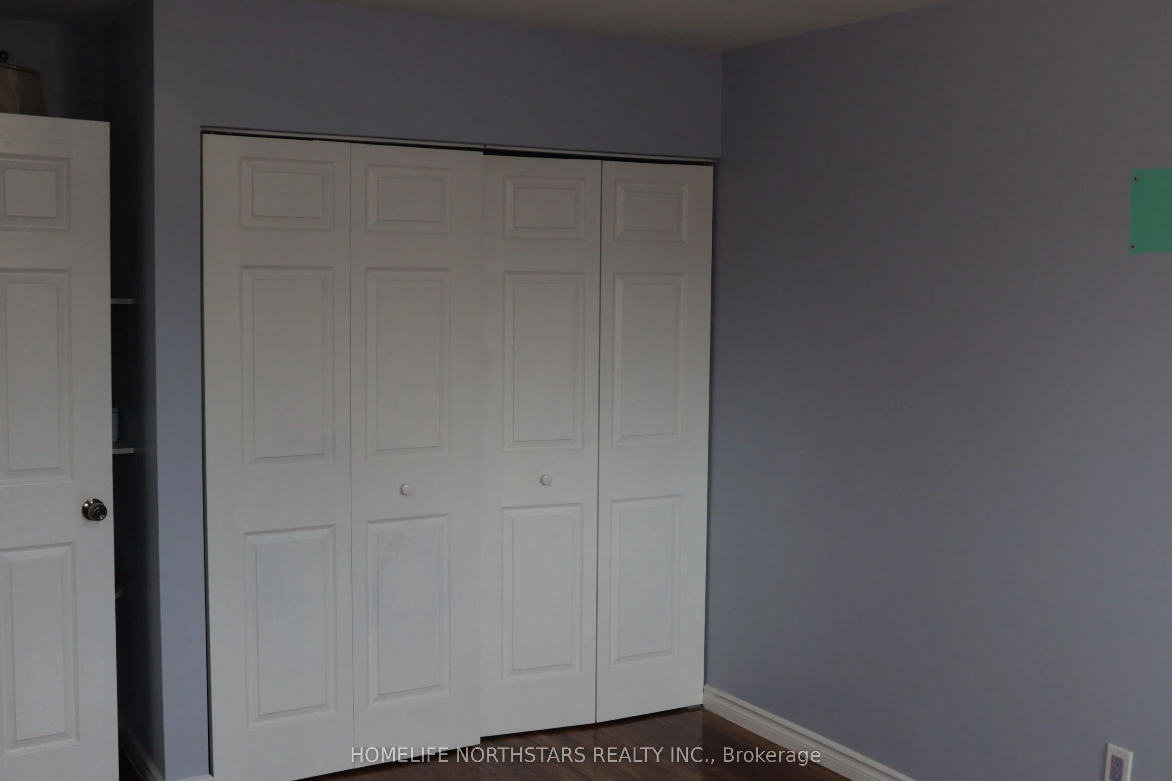 20 Demaris Avenue
