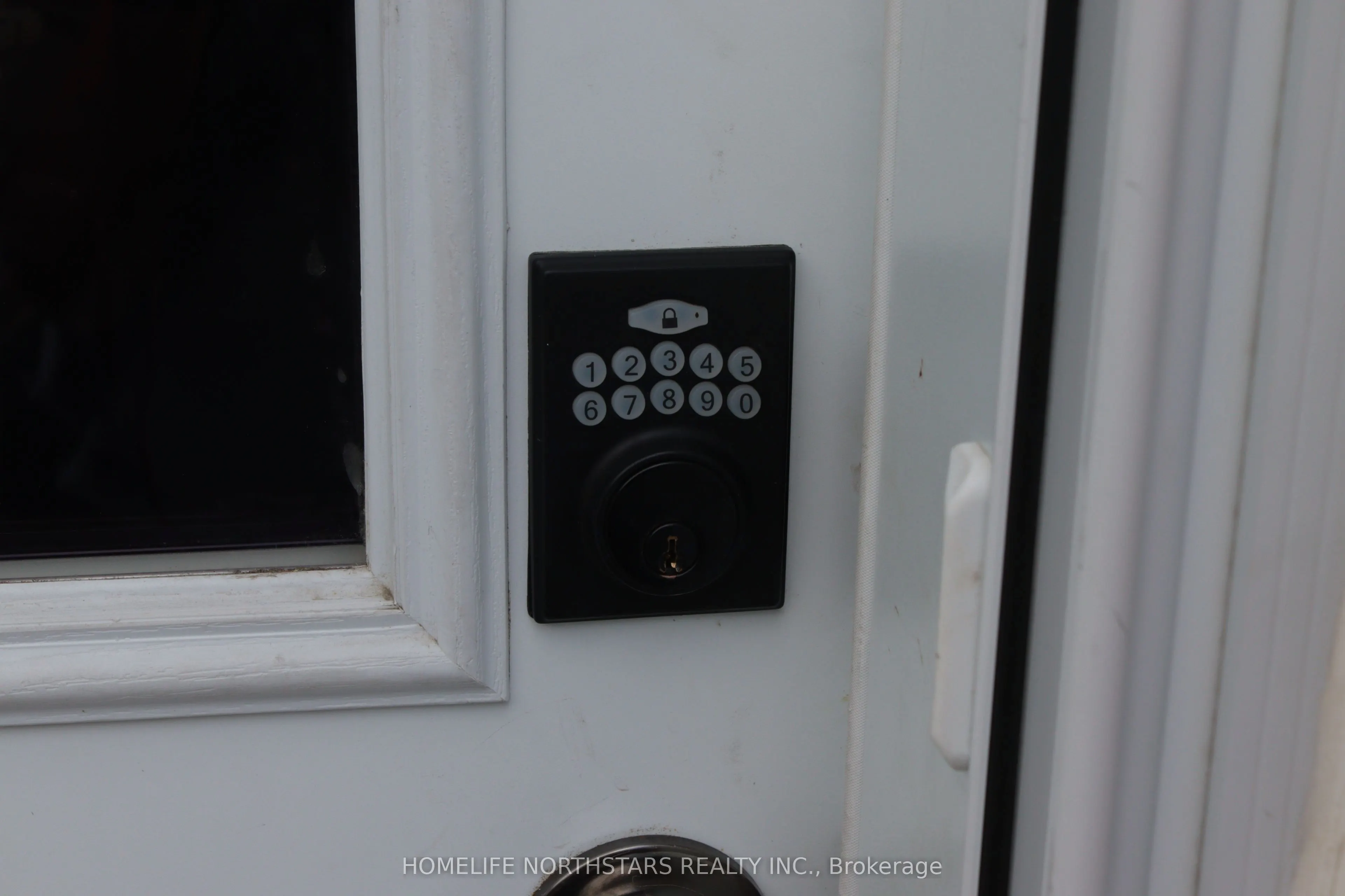 20 Demaris Avenue