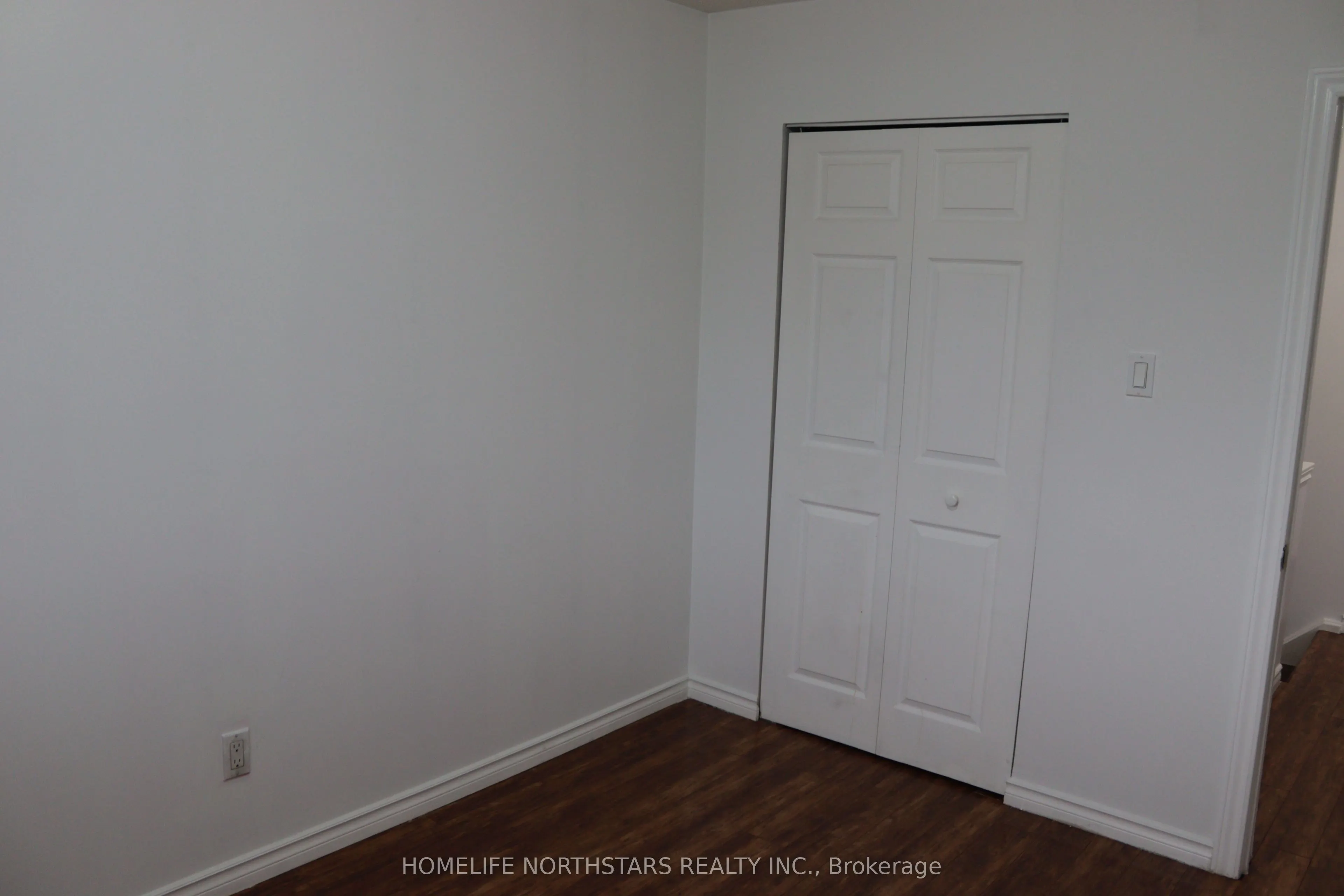20 Demaris Avenue