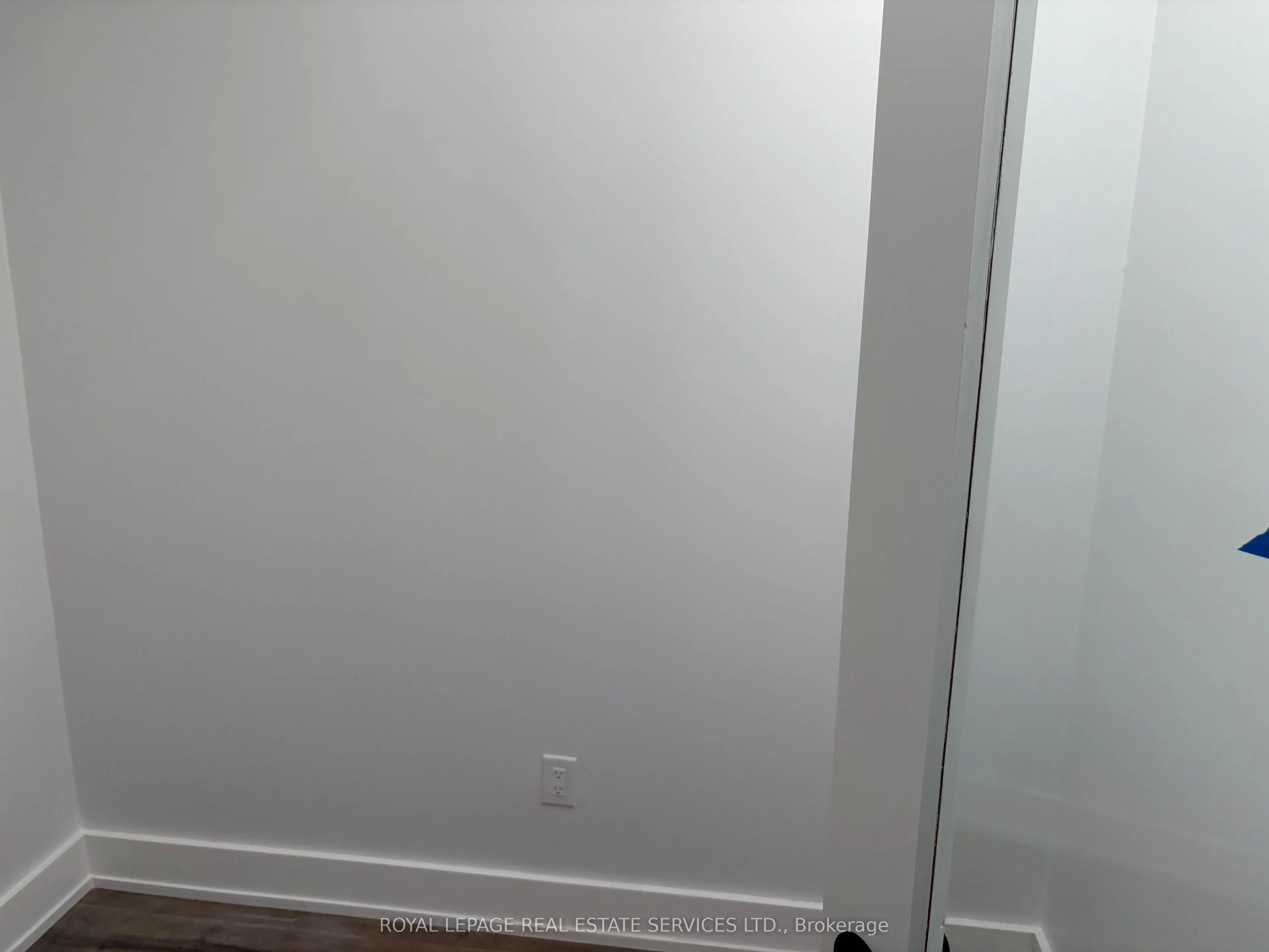 8 Mimico Avenue