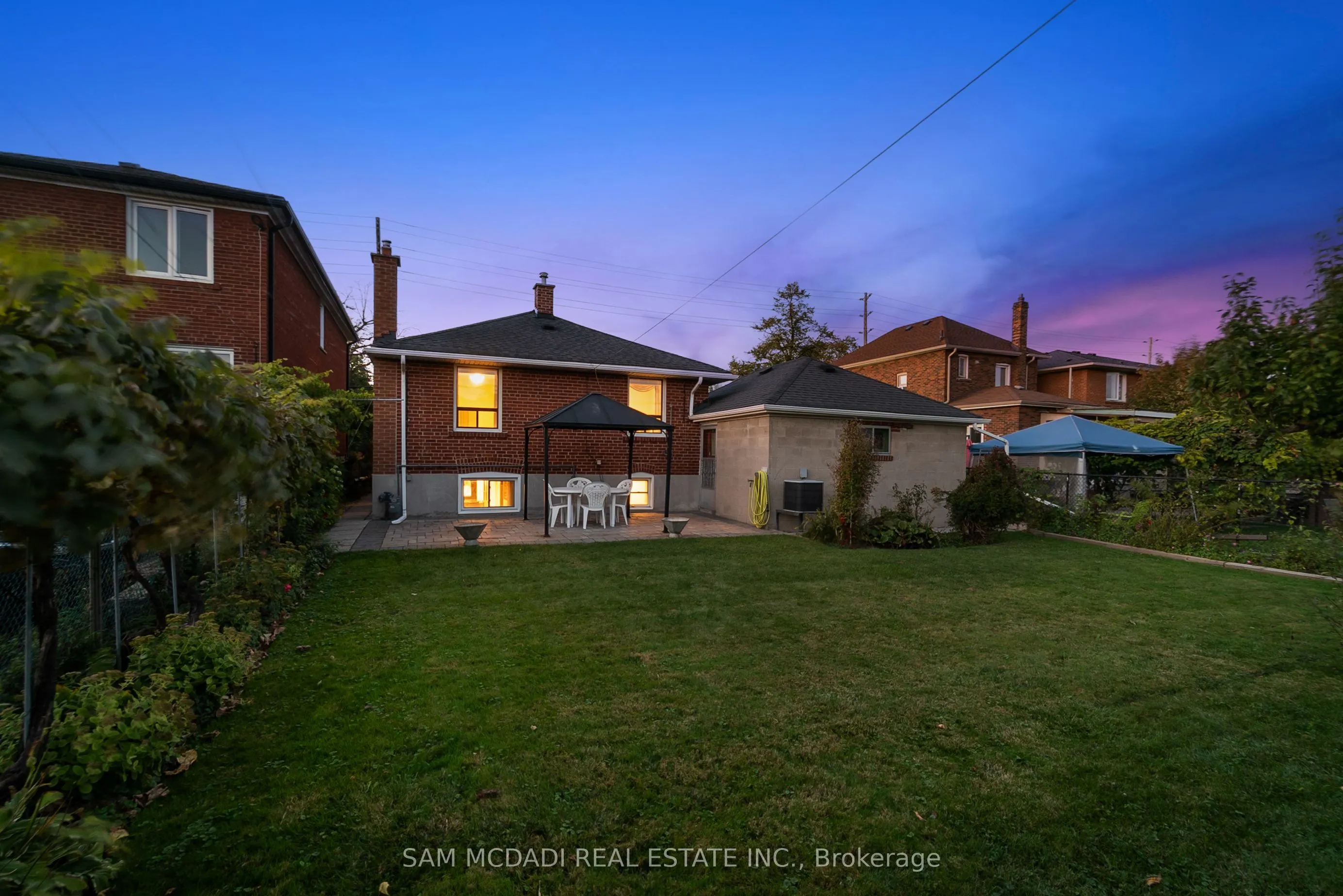83 Evans Avenue
