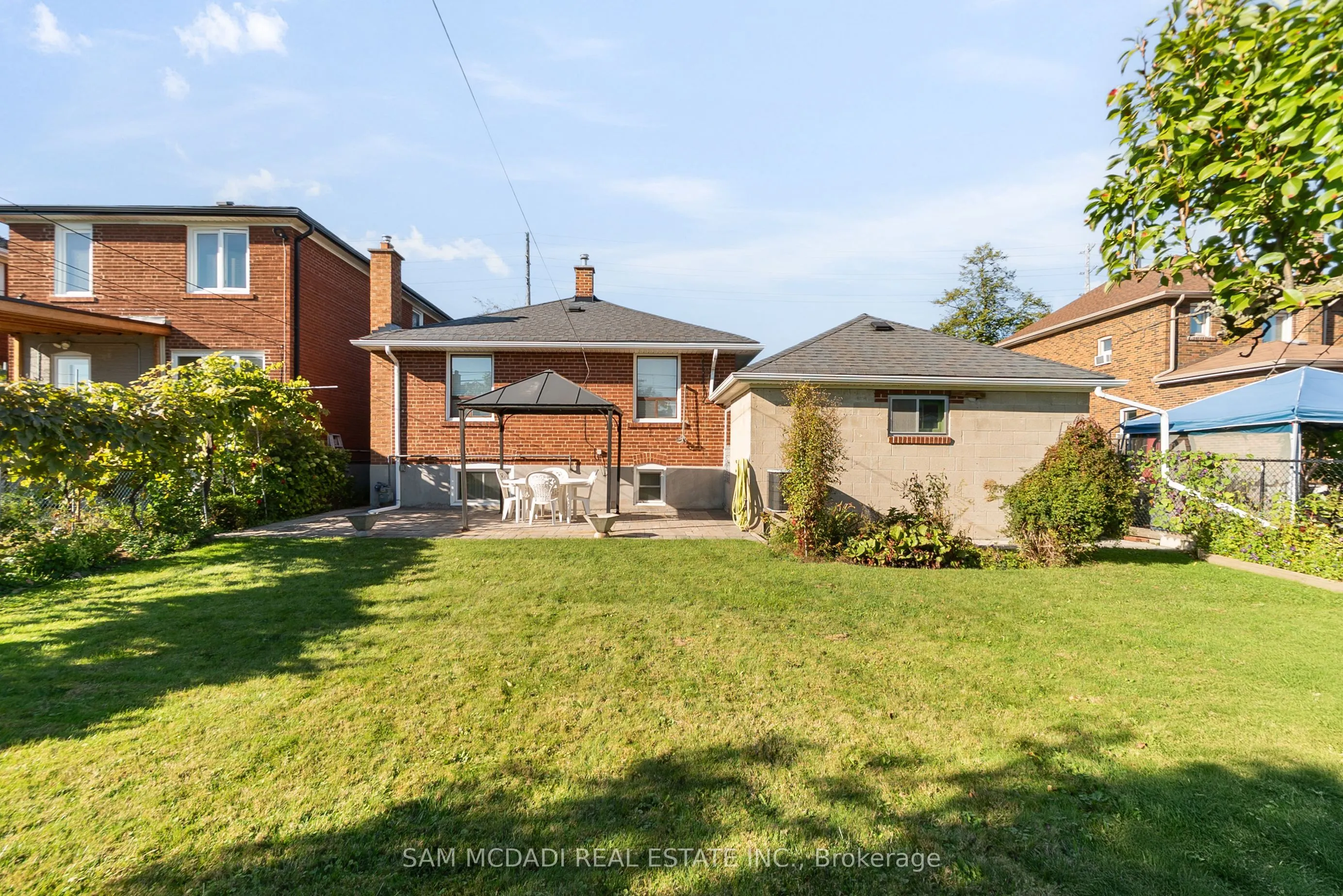 83 Evans Avenue
