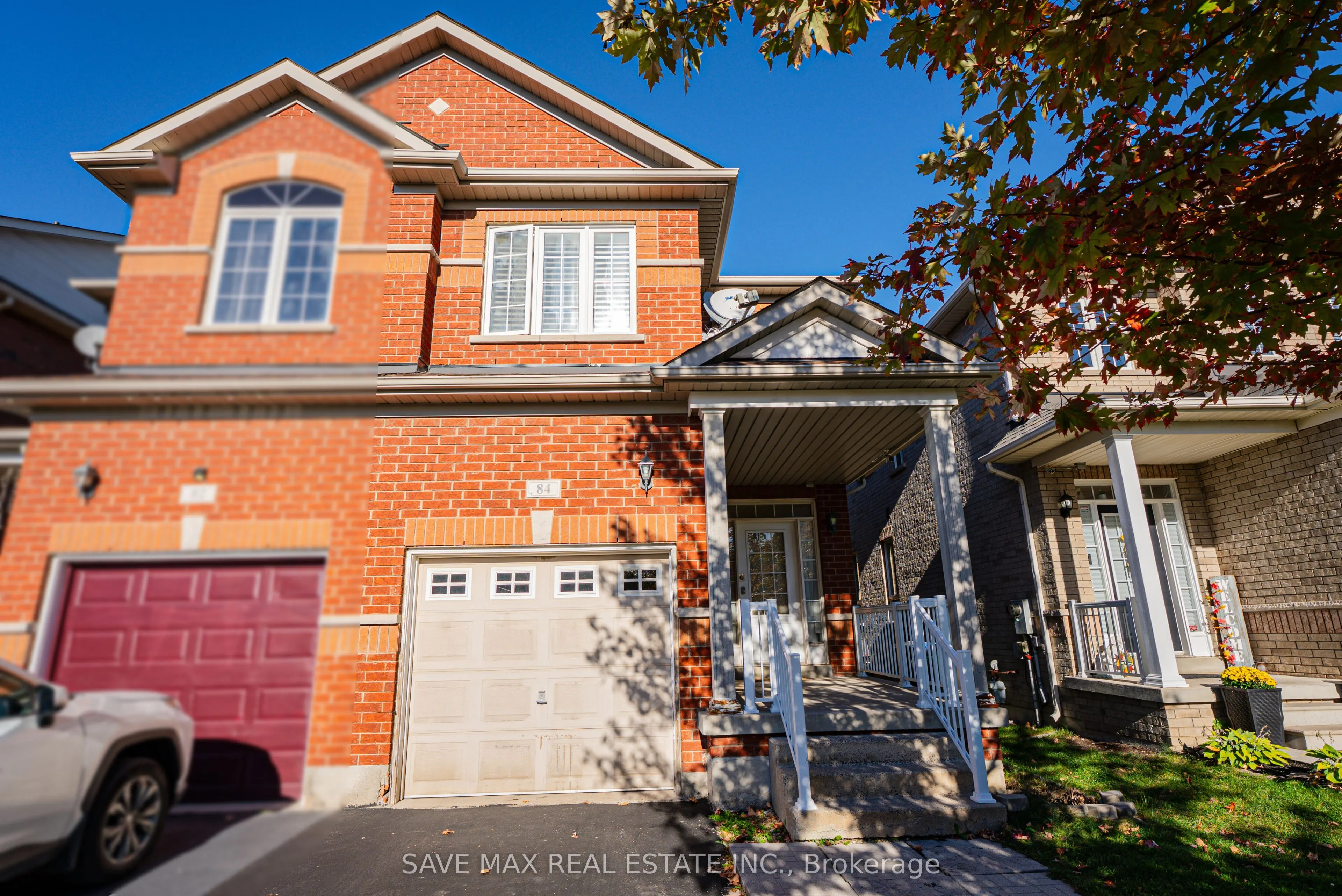 84 Rocky Point Crescent