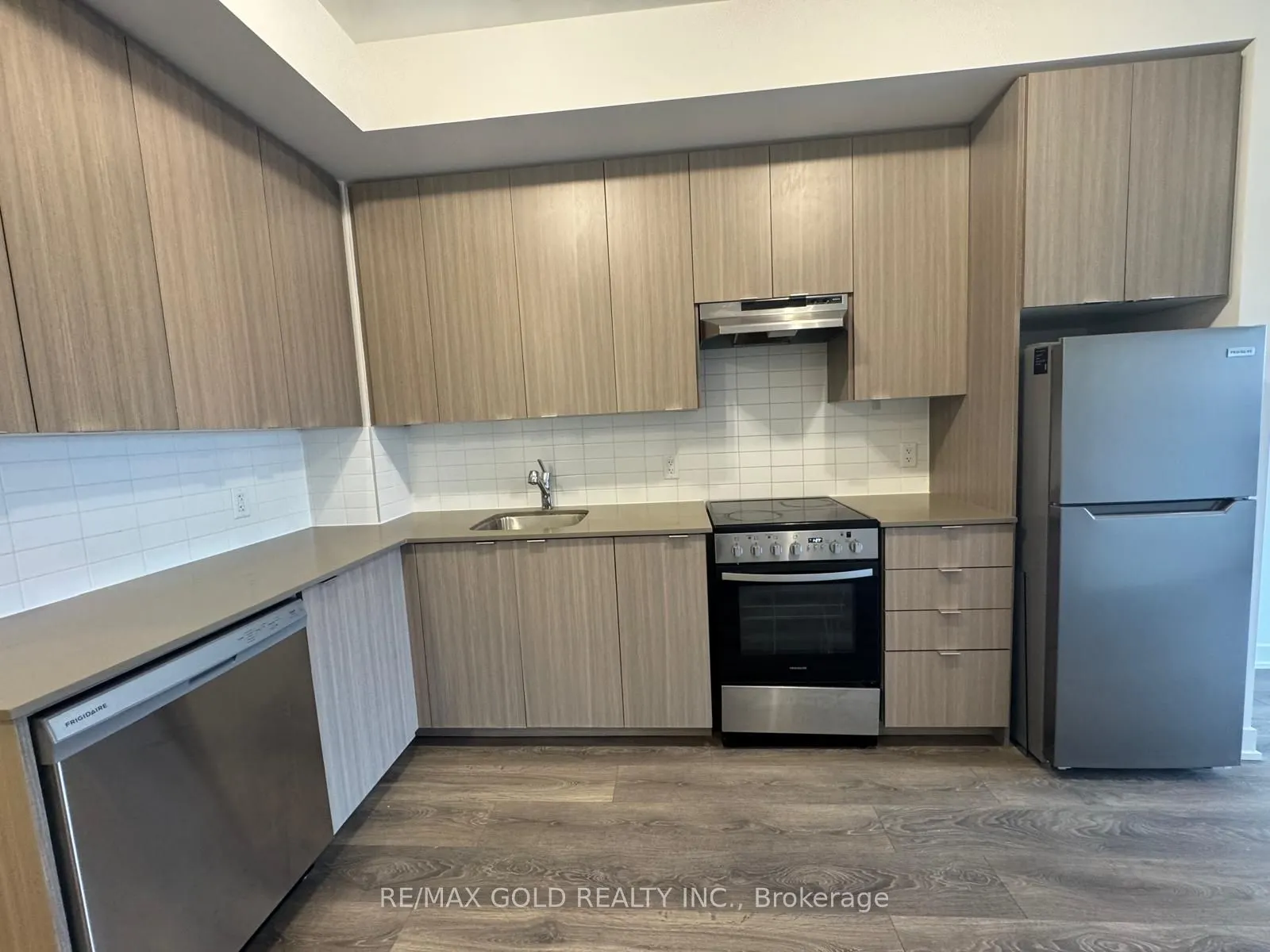 58 Sky Harbour Drive, #206