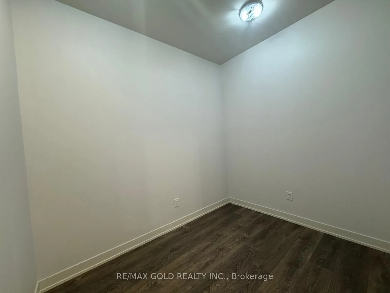 58 Sky Harbour Drive, #206