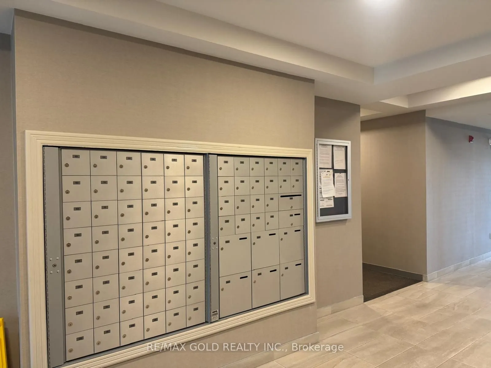 58 Sky Harbour Drive, #206