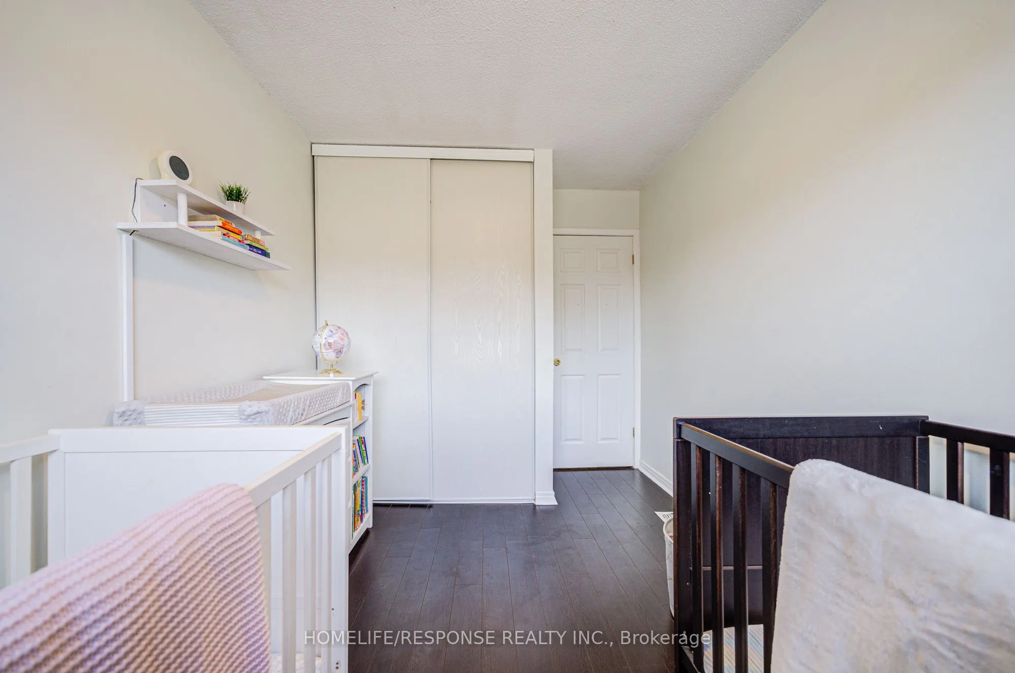 21 DAWSON Crescent, #21