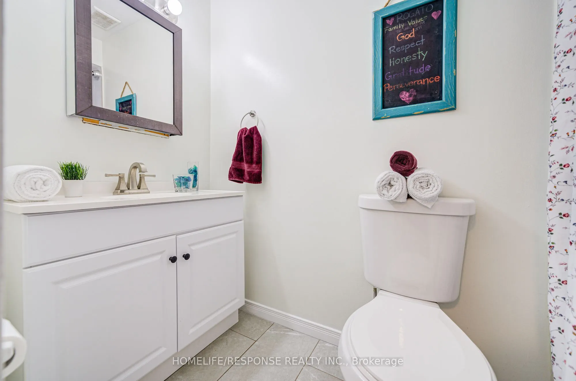 21 DAWSON Crescent, #21