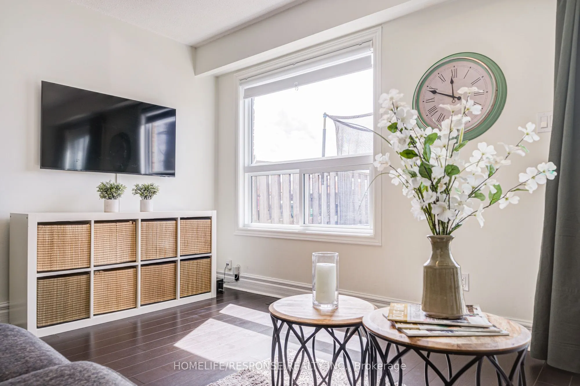 21 DAWSON Crescent, #21
