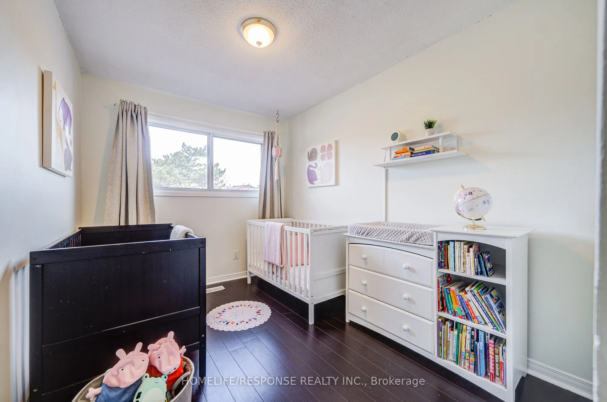 21 DAWSON Crescent, #21