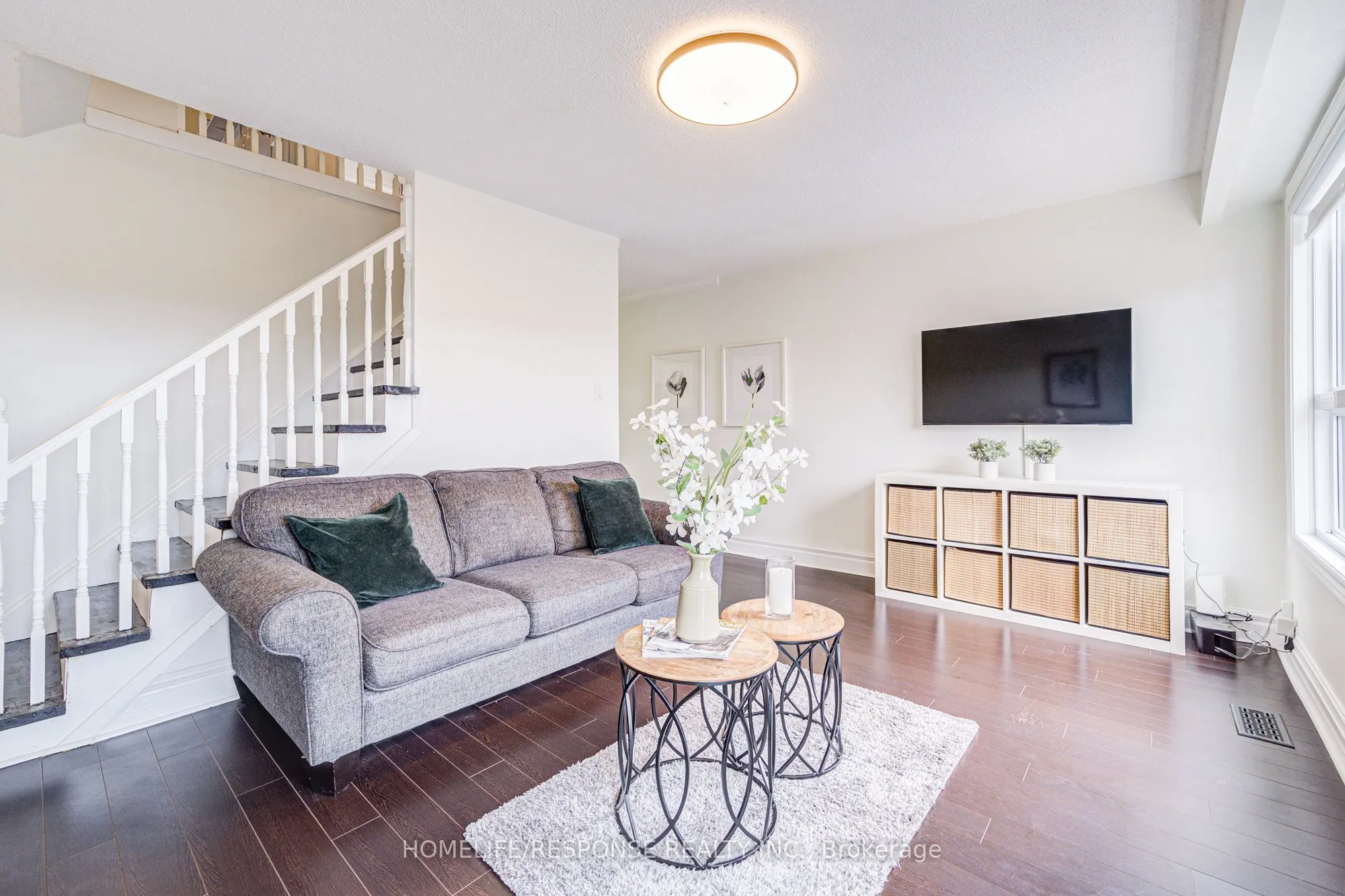 21 DAWSON Crescent, #21