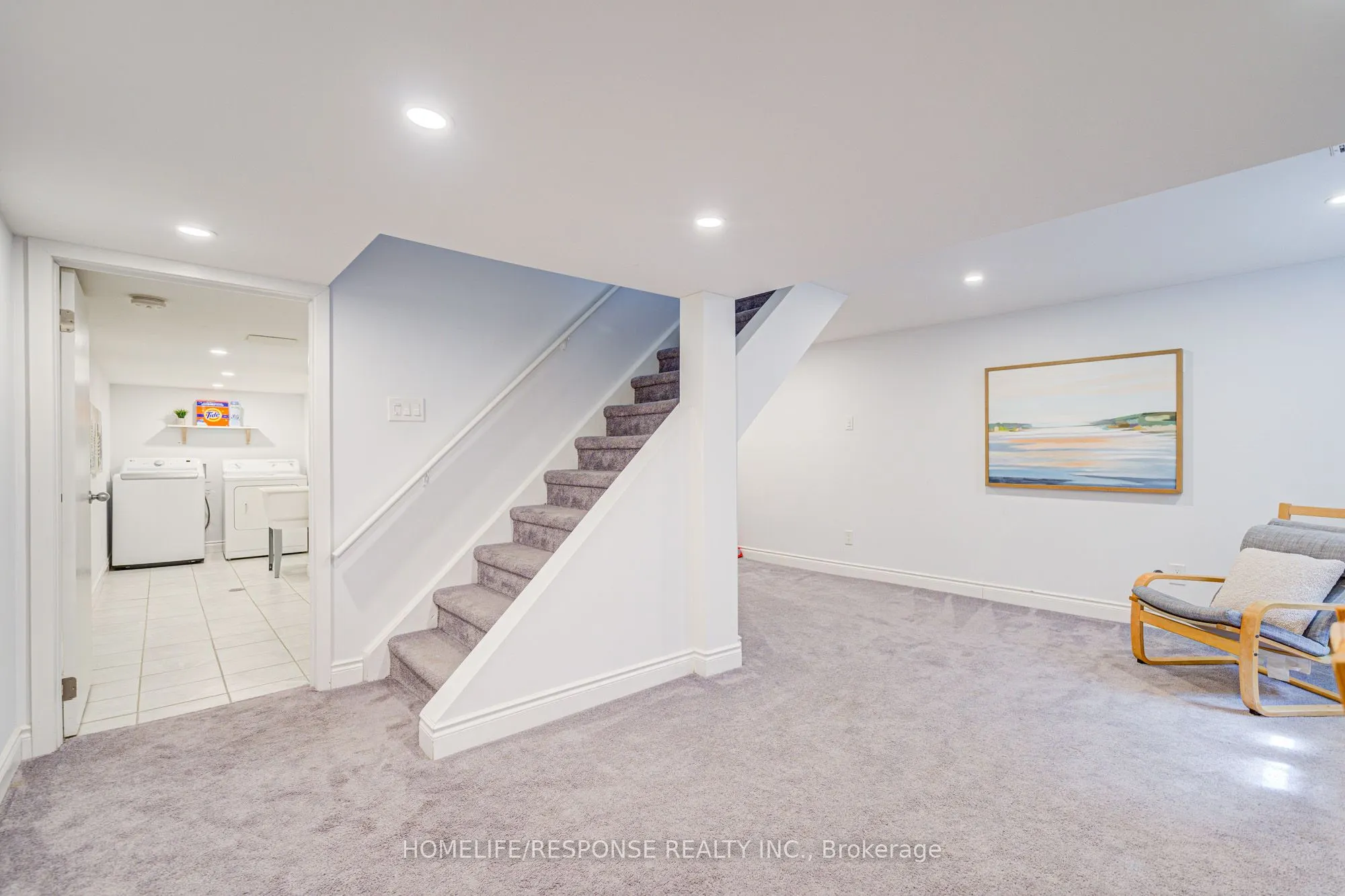 21 DAWSON Crescent, #21