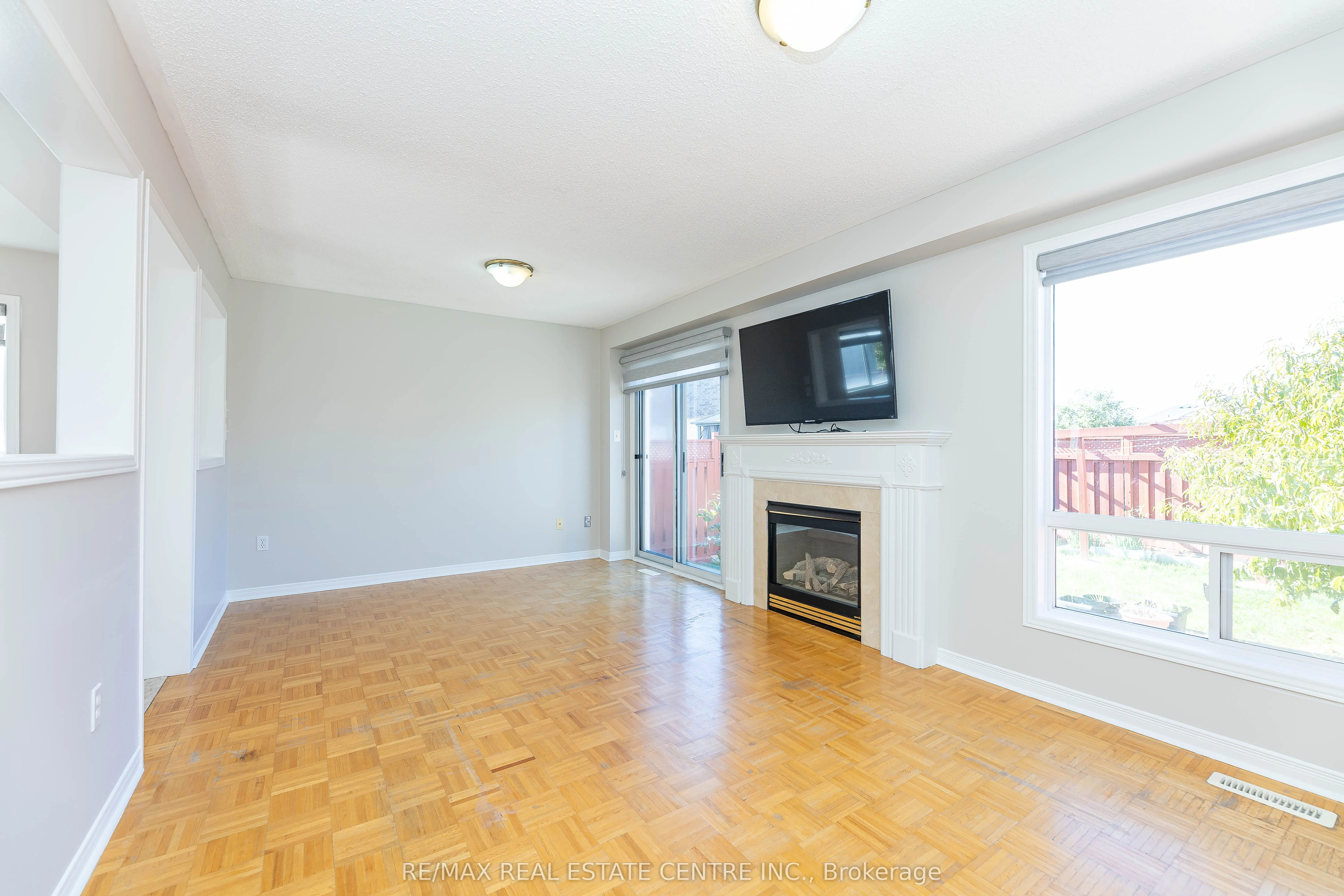 48 Zia Dodda Crescent