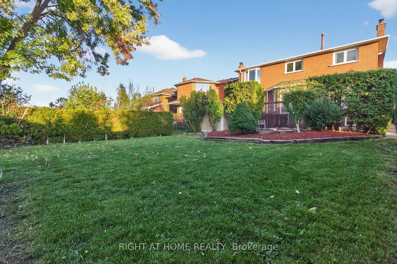4433 Sedgefield Road