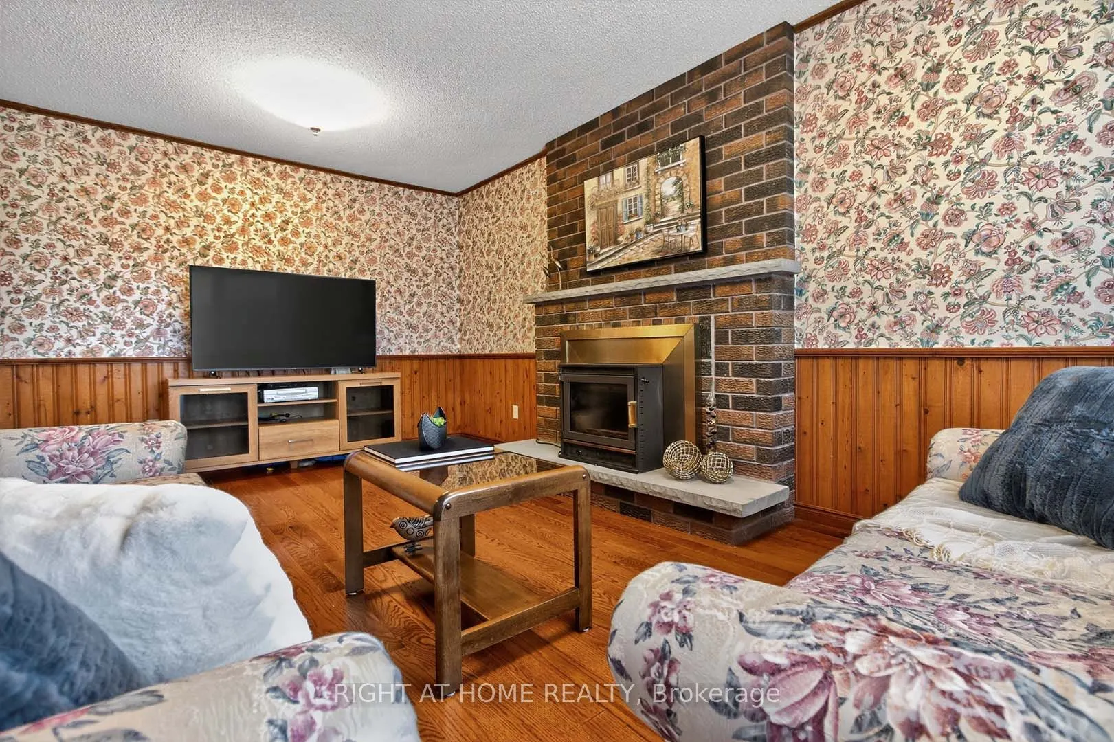 4433 Sedgefield Road