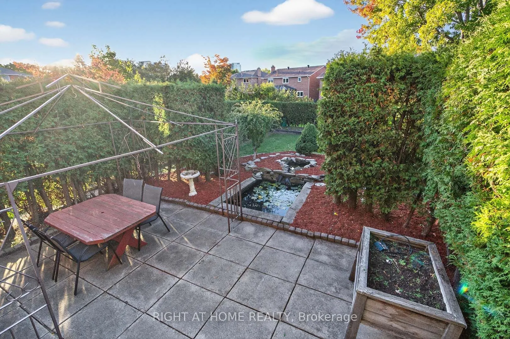 4433 Sedgefield Road