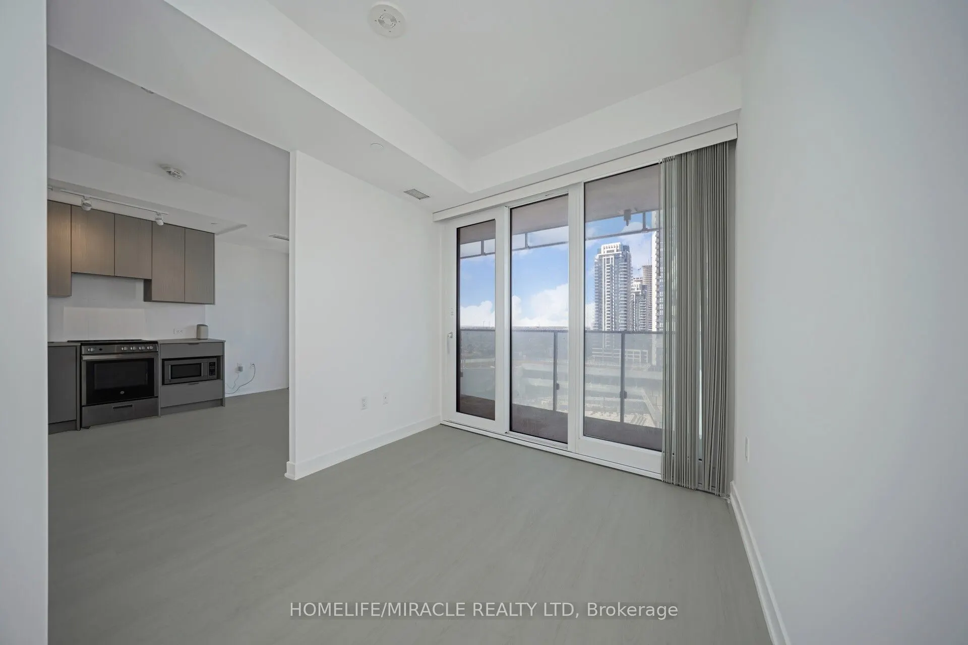3883 Quartz Road, #1002