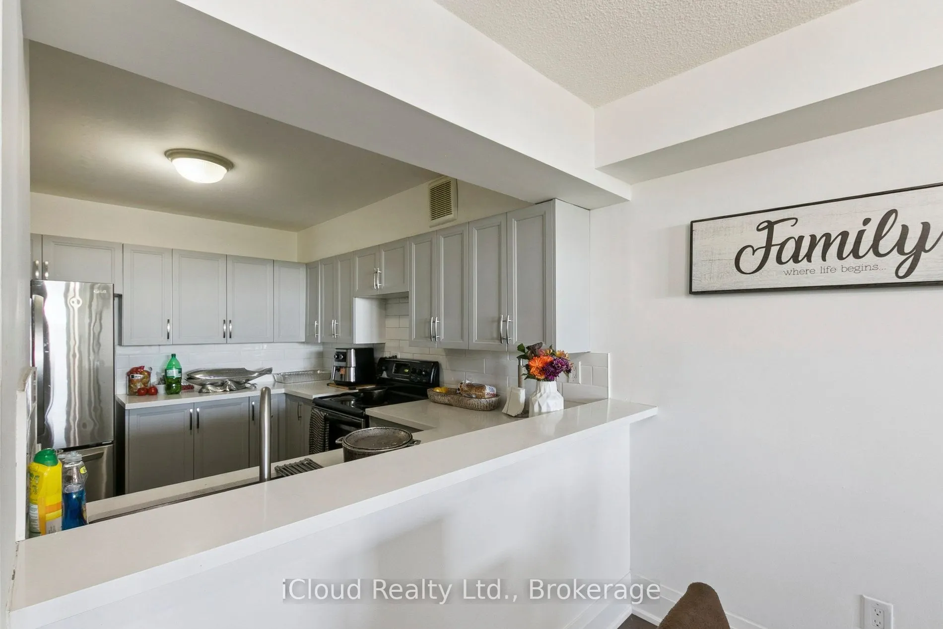 238 Albion Road, #1108