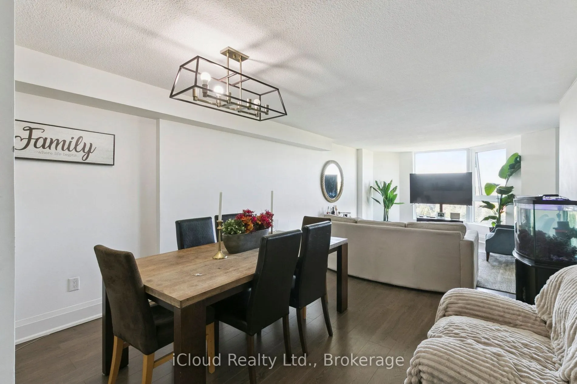 238 Albion Road, #1108