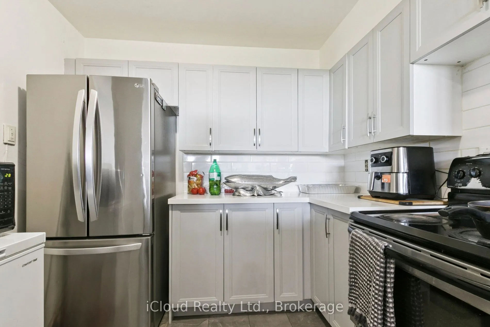 238 Albion Road, #1108