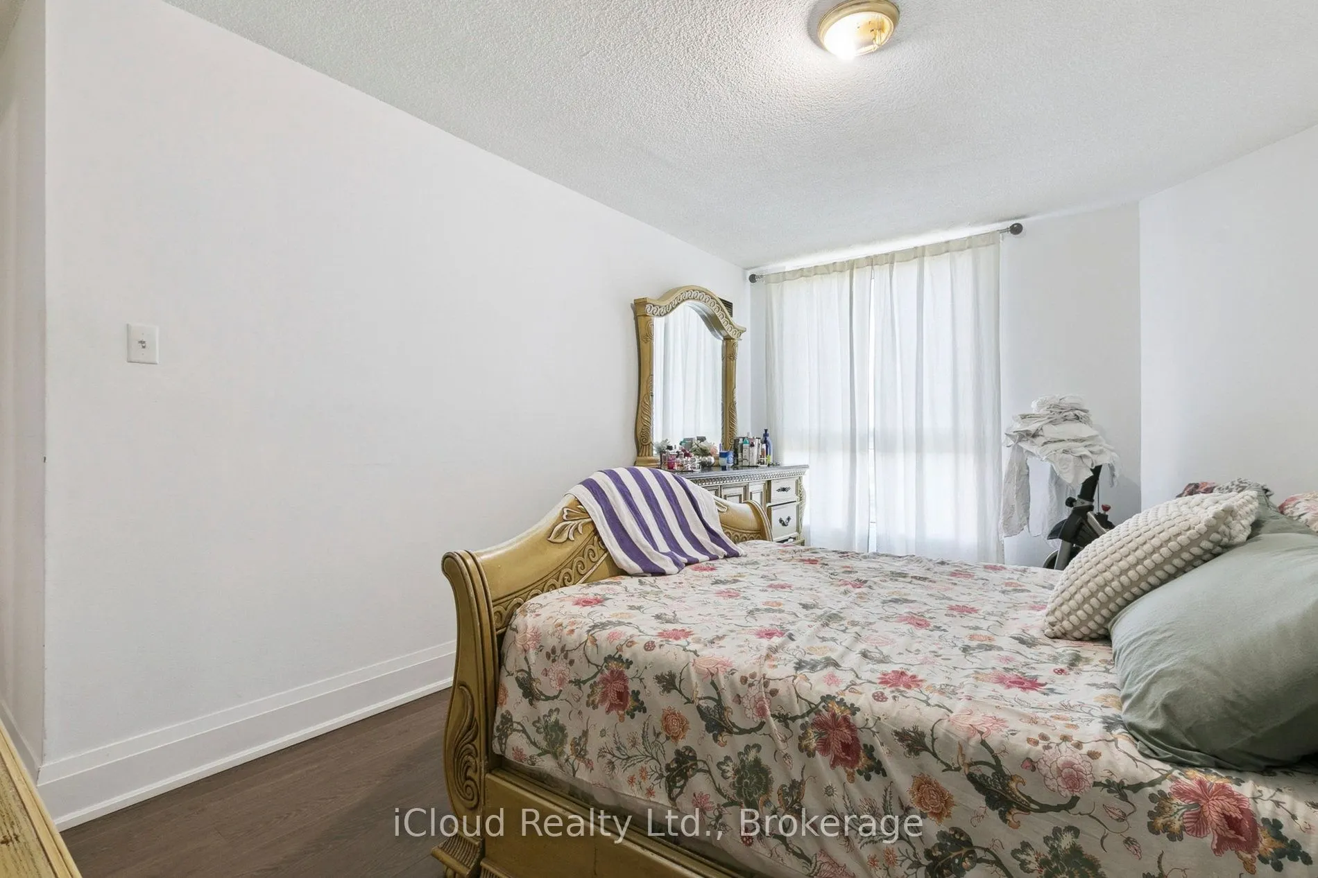 238 Albion Road, #1108