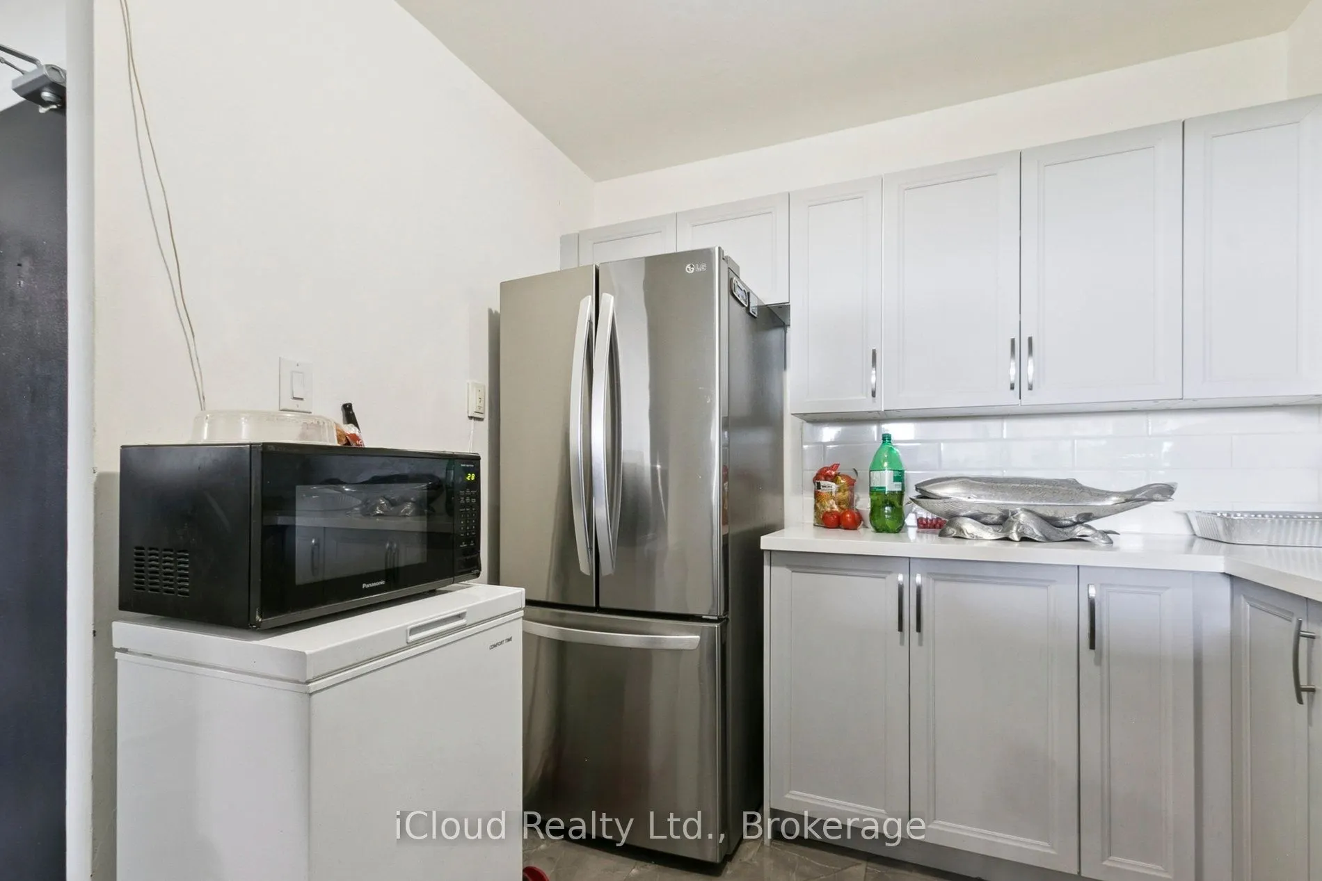 238 Albion Road, #1108