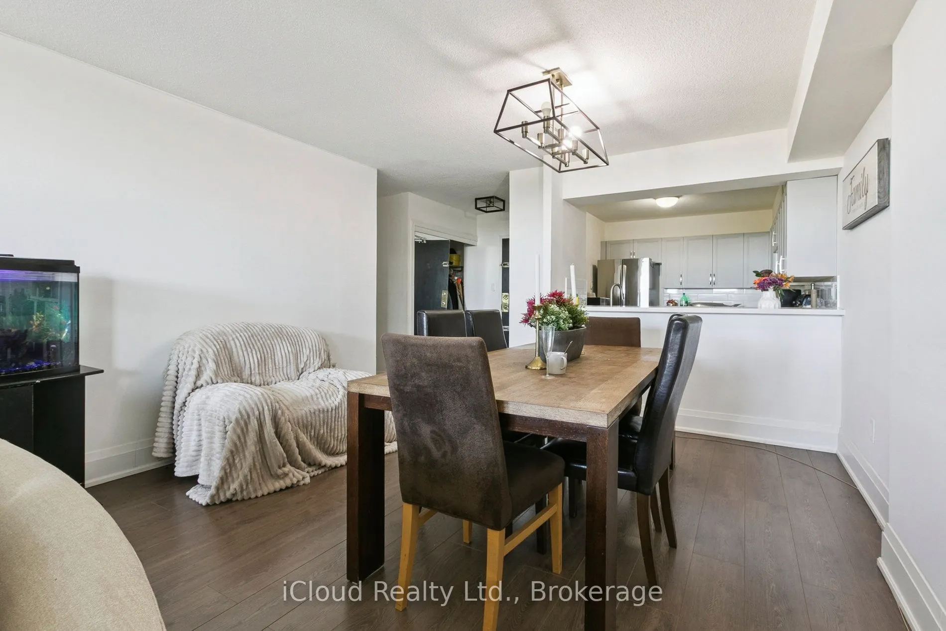 238 Albion Road, #1108