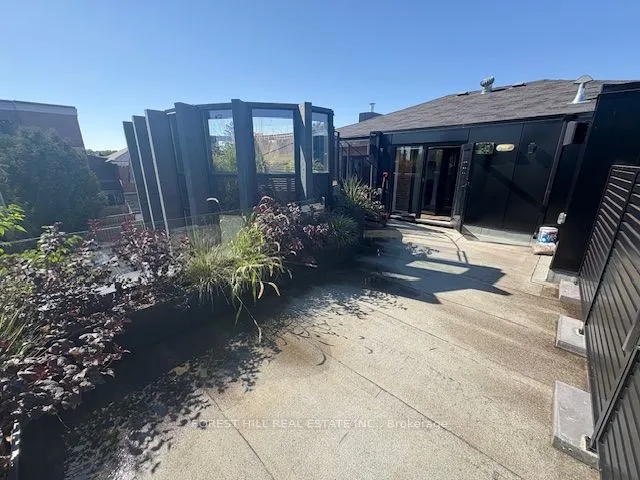 13 Thomas Street, #2nd Floor