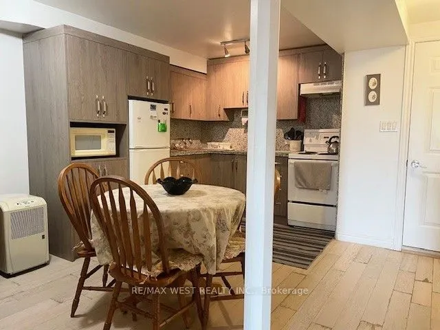 328 Caledonia Road, #Lower