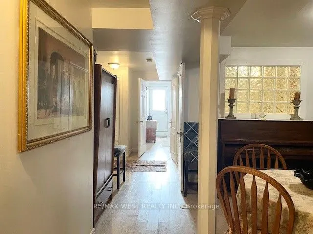 328 Caledonia Road, #Lower
